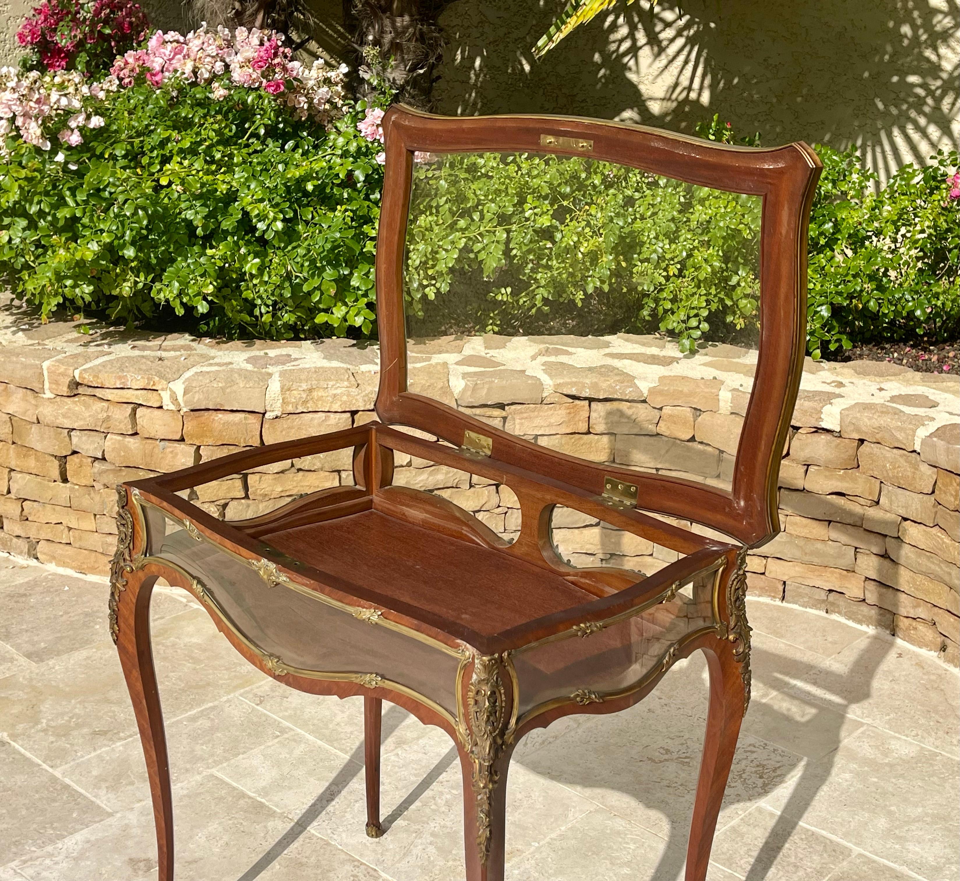 François Linke - Louis XV Style Vitrine Table 4
