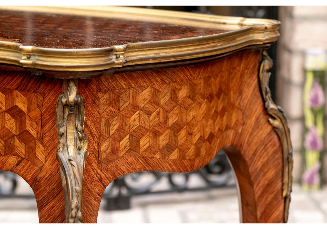 Francois Linke, raro tavolino a cerniera intarsiato in parquet firmato con montature in bronzo in vendita 8