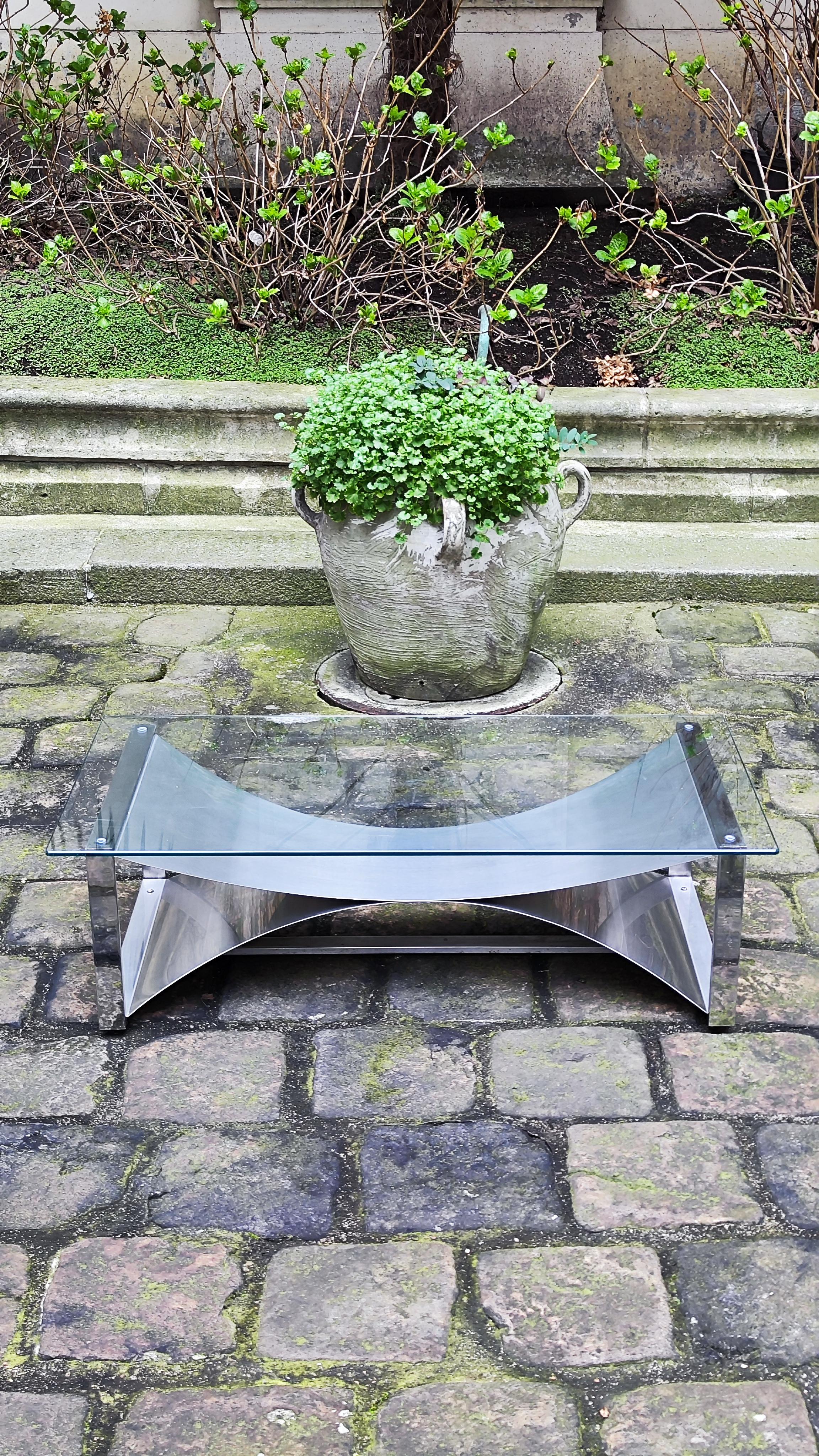 François Monnet brushed steel coffee table with glass top - France - Kappa - 70s In Good Condition For Sale In Paris, FR