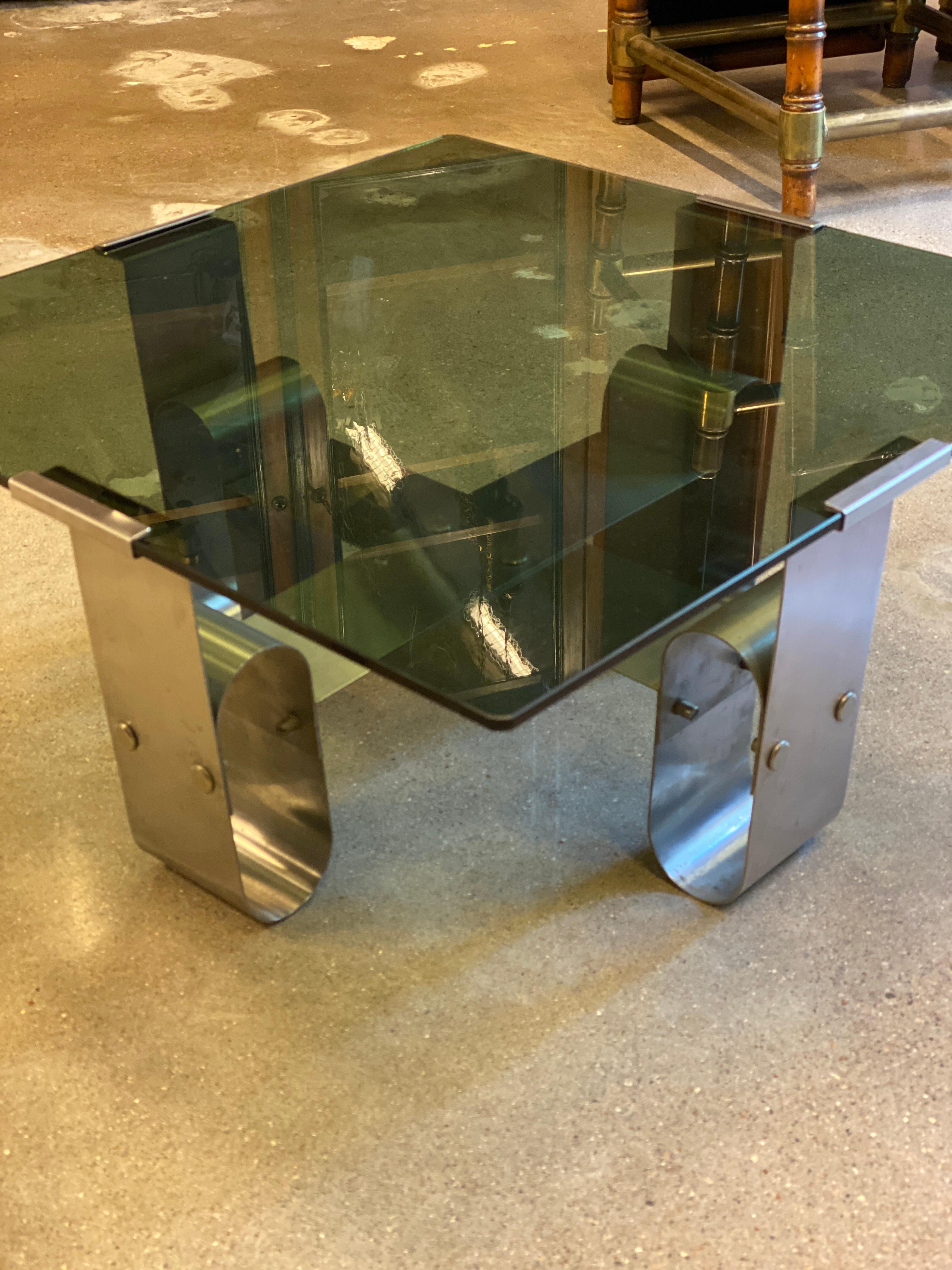 Francois Monnet Cocktail or Side Table with Smoked Glass, 1970 In Good Condition In Austin, TX