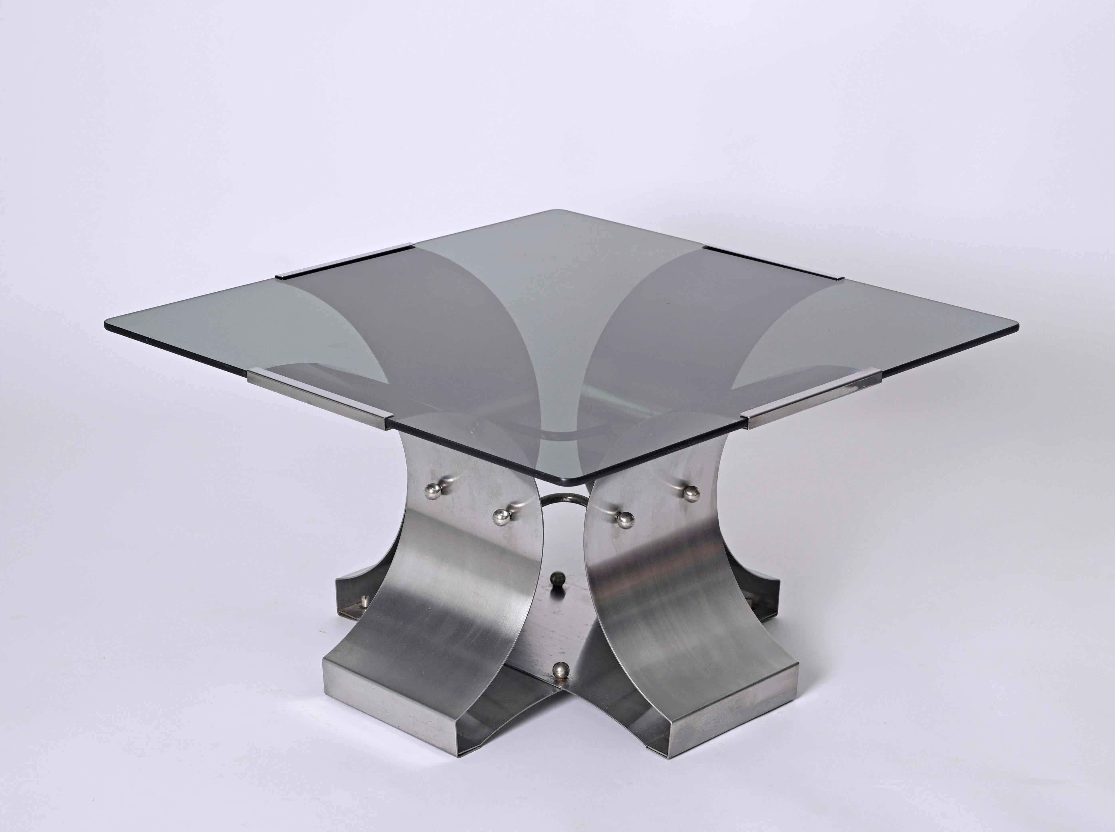Table basse carrée française en verre fumé et acier Francois Monnet, 1970 en vente 7