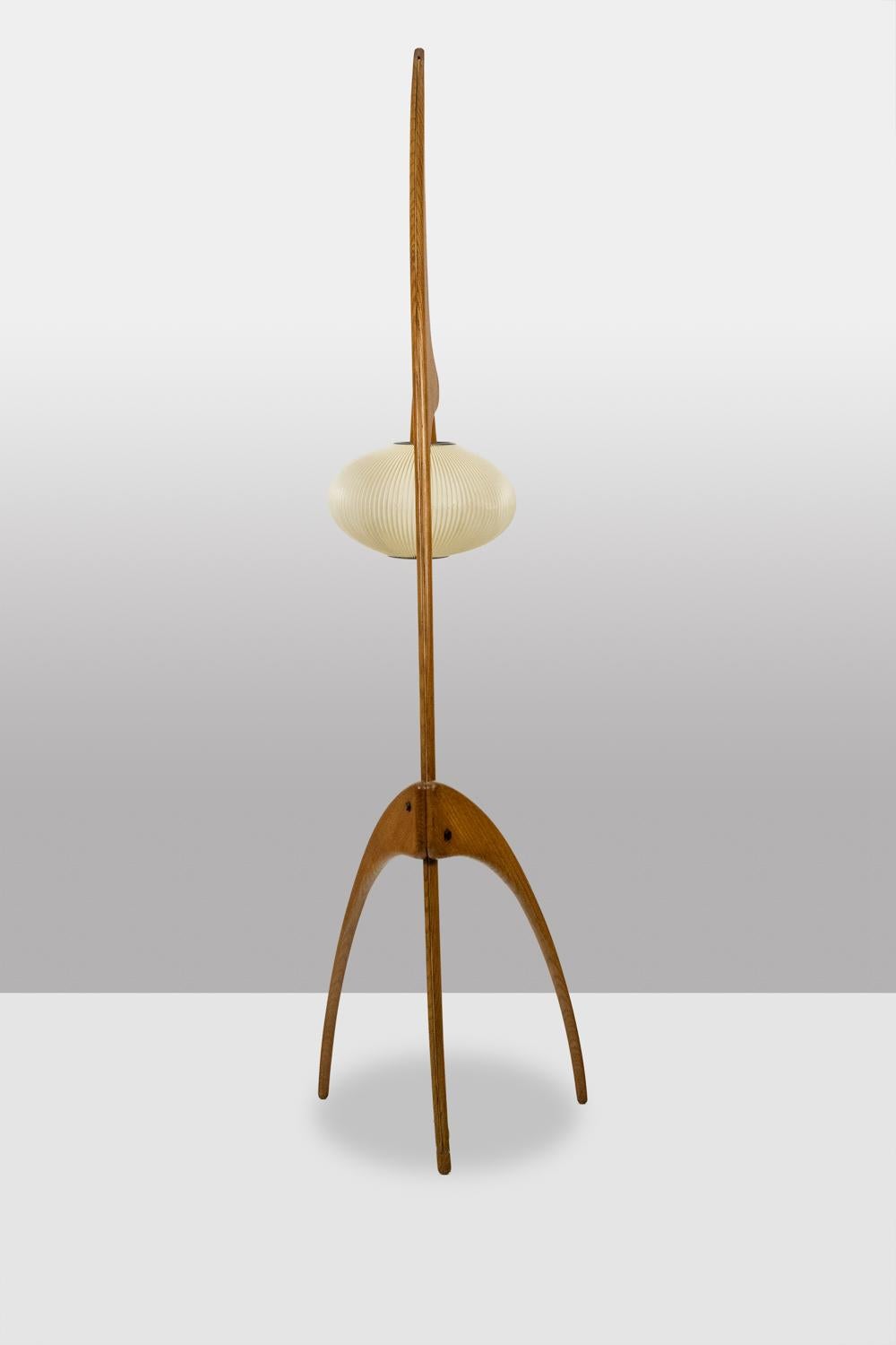 Elm François Rispal Floor lamp, “Praying Mantis” model. 1950s-60s For Sale