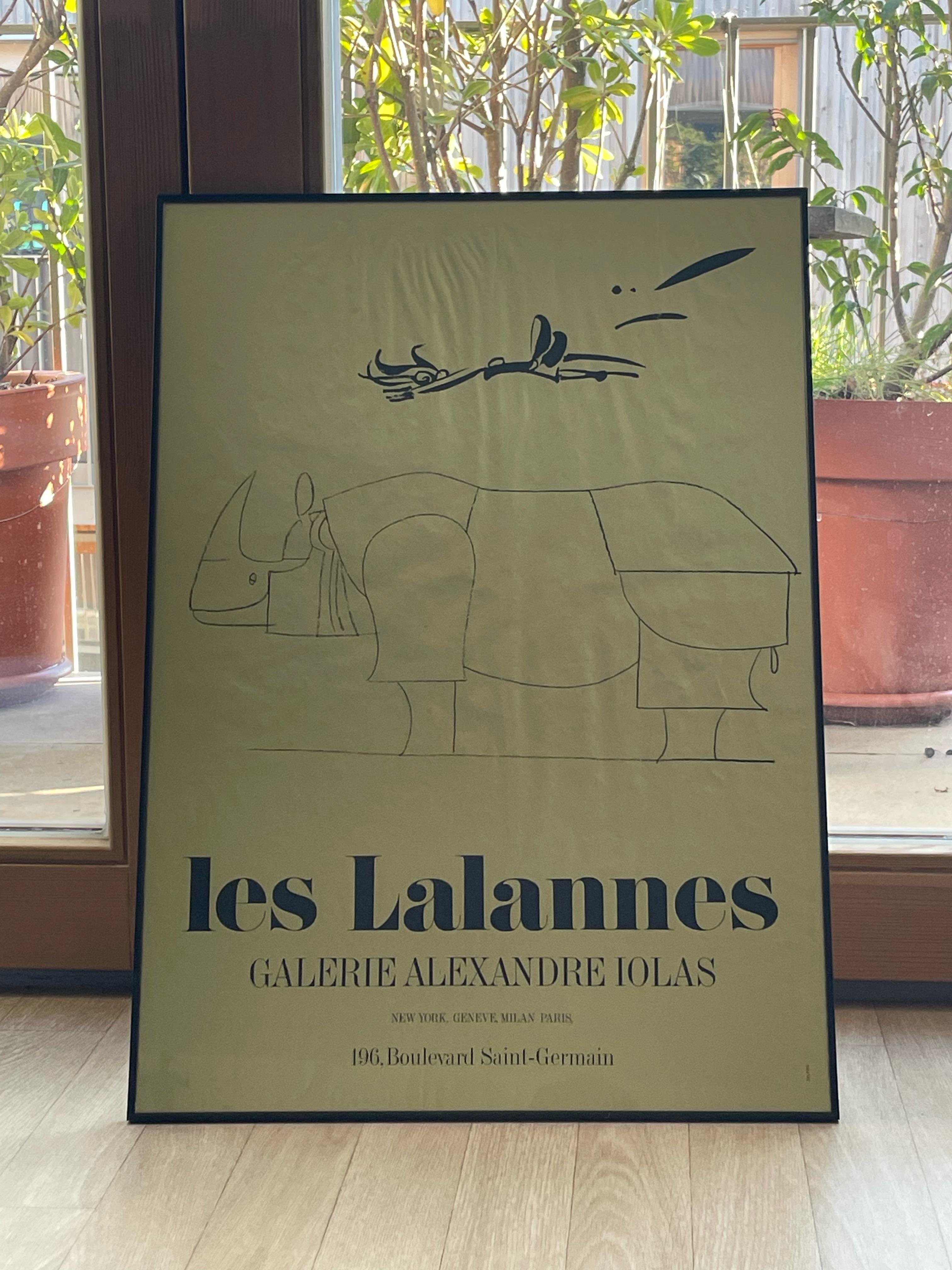 François-Xavier Lalanne (1927-2008) Rhinocéros (également connu sous le nom de Rhinocrétaire)
 
Très rare affiche pour la galerie Alexandre Iolas, imprimée sur papier doré, années 1970, très bon état.
Dimensions du papier : 70 x 50 cm (27,56 x 19,68