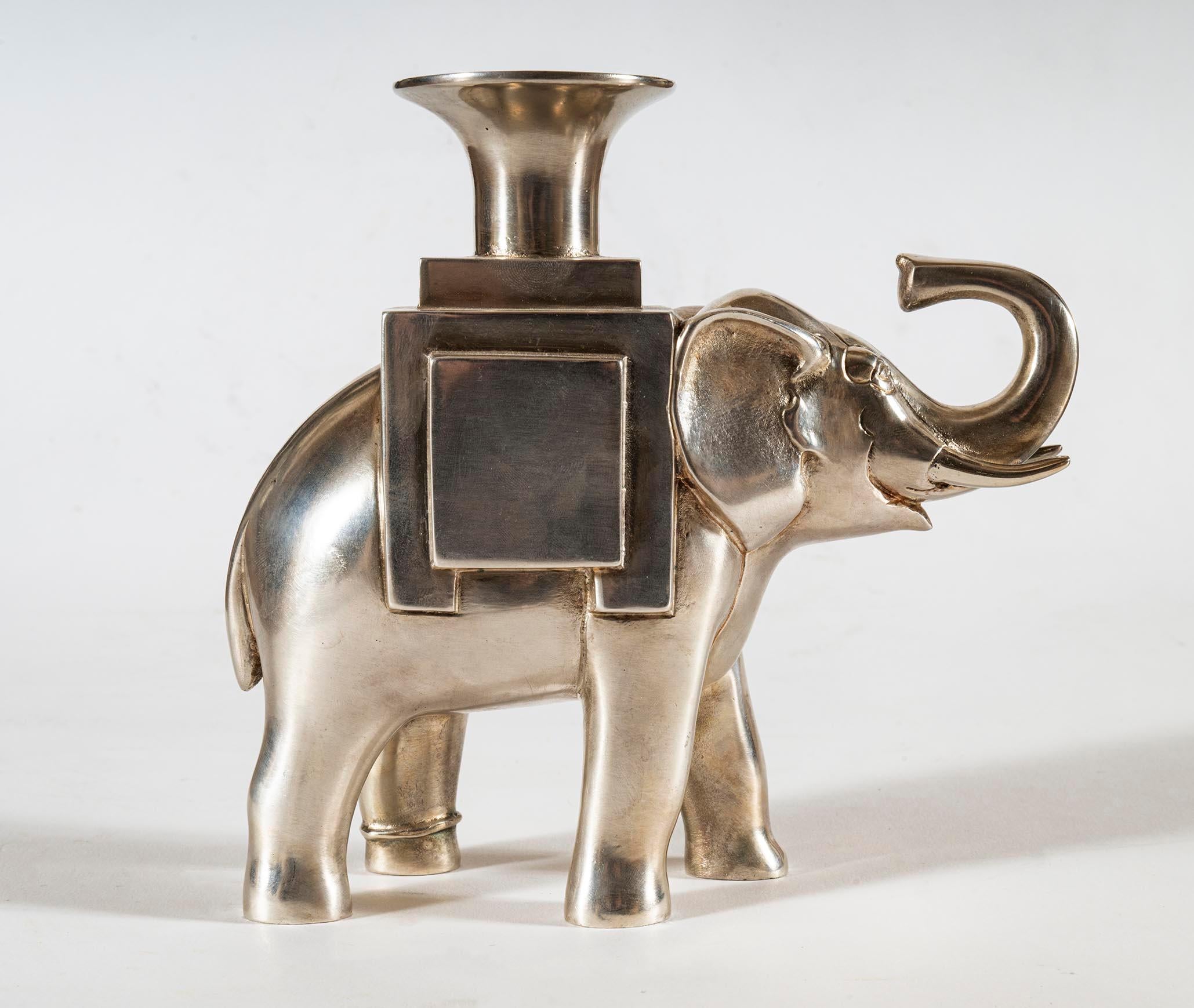 Figurative Sculpture de Francois-Xavier Lalanne - Elefante Bougeoir