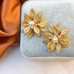 Françoise Montague 1980s Gold Plate and Glass Bead Vintage Flower Earrings