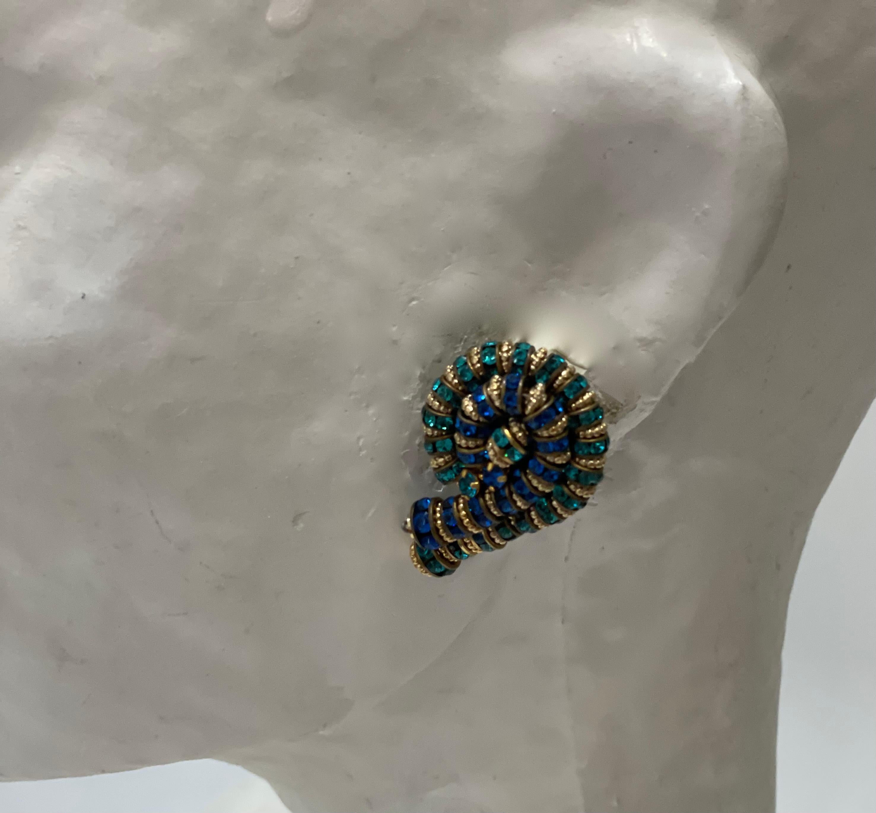 Modern Françoise Montague Blue Swirl Clip Earrings  For Sale
