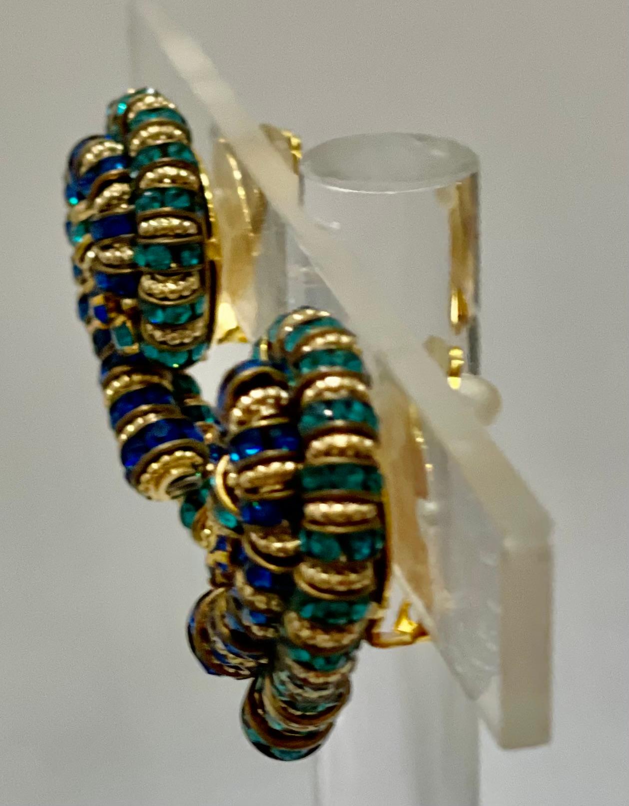 Françoise Montague Blue Swirl Clip Earrings In New Condition For Sale In Virginia Beach, VA