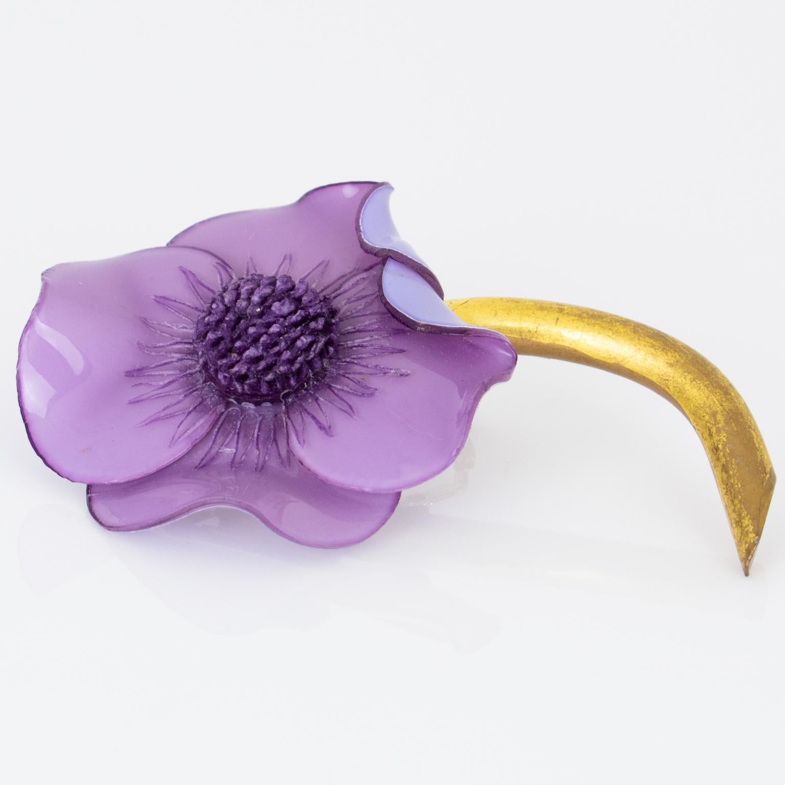 Francoise Montague Broche fleur de coq mauve en résine en vente 3