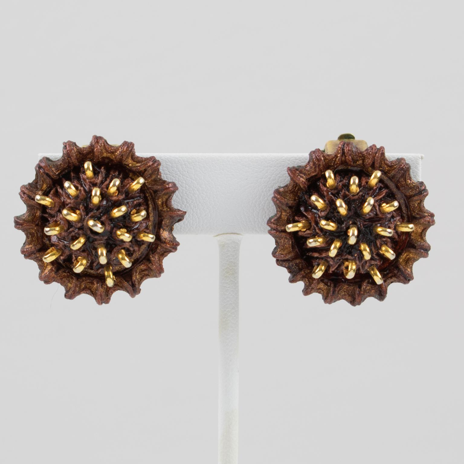 Francoise Montague Clip Earrings Brown Resin with Brass Studs In Good Condition For Sale In Atlanta, GA