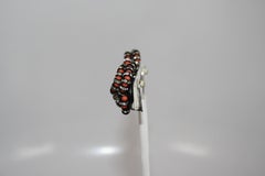 Boucles d'oreilles à clip Francoise Montague en corail et cristal Swarovski noir