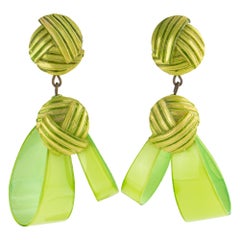Francoise Montague Dangle Resin Clip Earrings Apple Green Geometric Ribbon