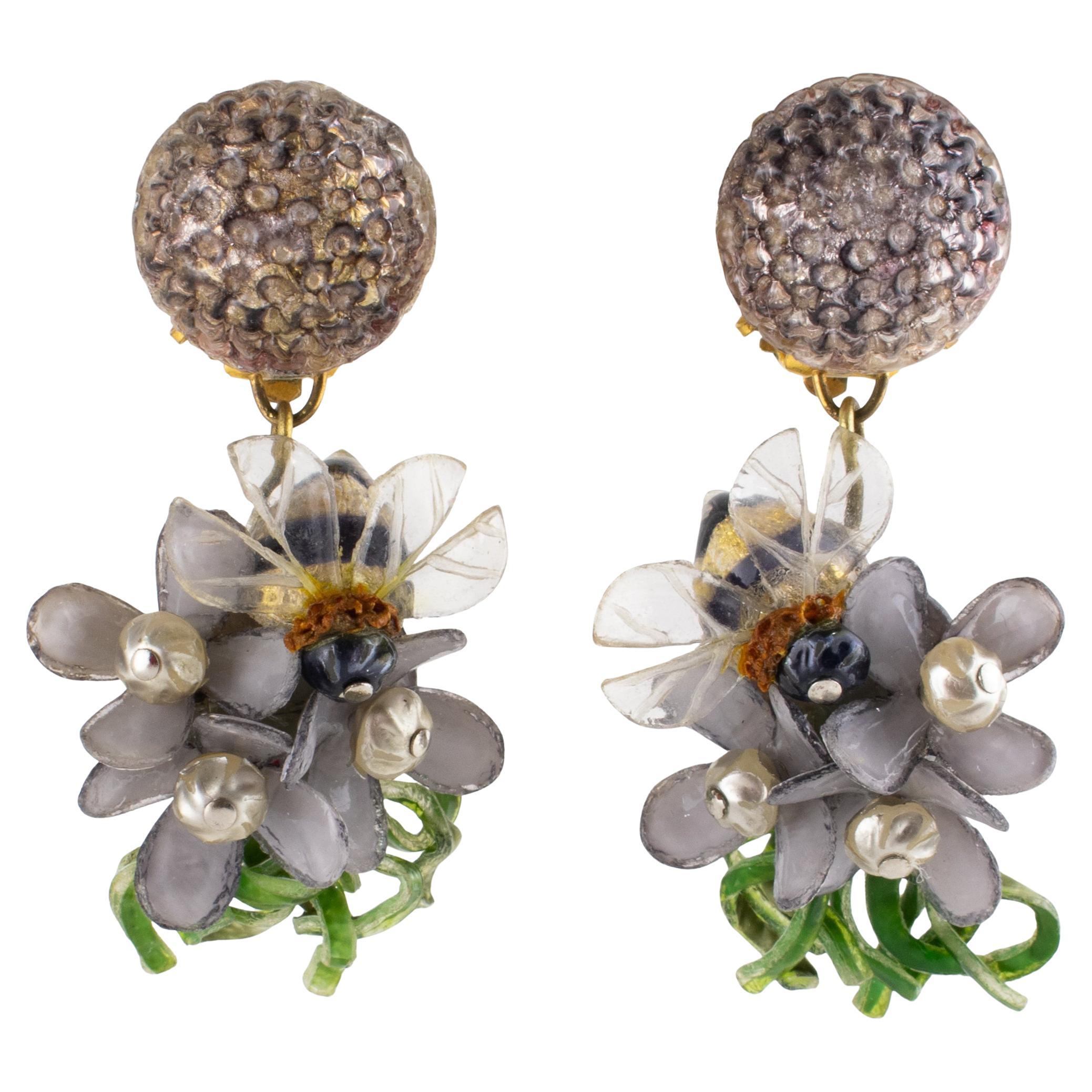 Francoise Montague Dangle Resin Clip Earrings with HoneyBee For Sale