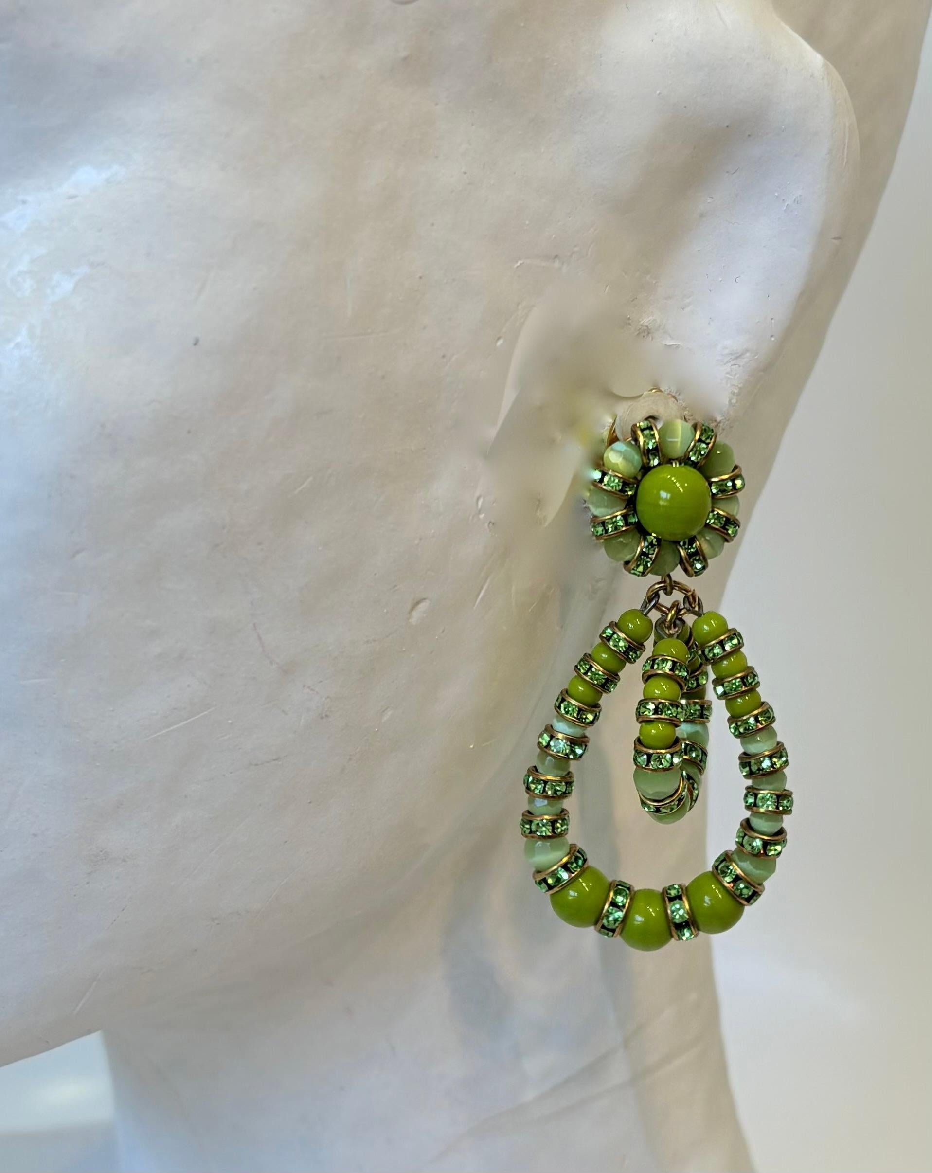 Femenino o masculino Pendientes Lolita Francoise Montague de oro y peridoto verde en venta