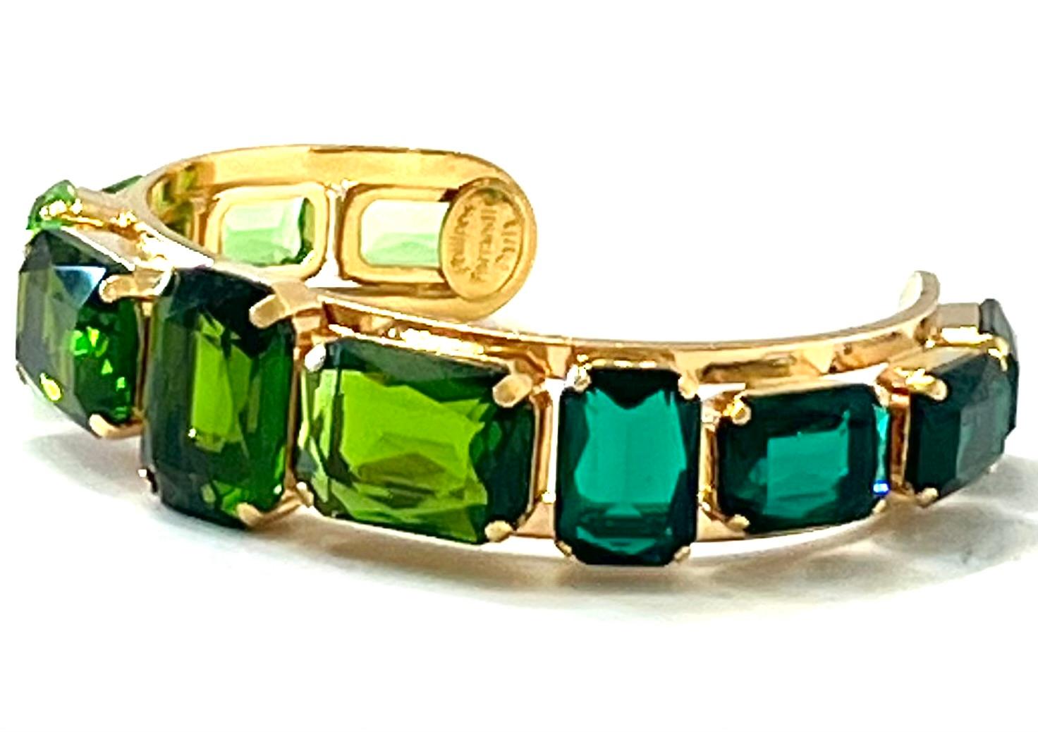 Francoise Montague Green, Opaque Clear and Gold Glass Beads Clip Earrings For Sale 2