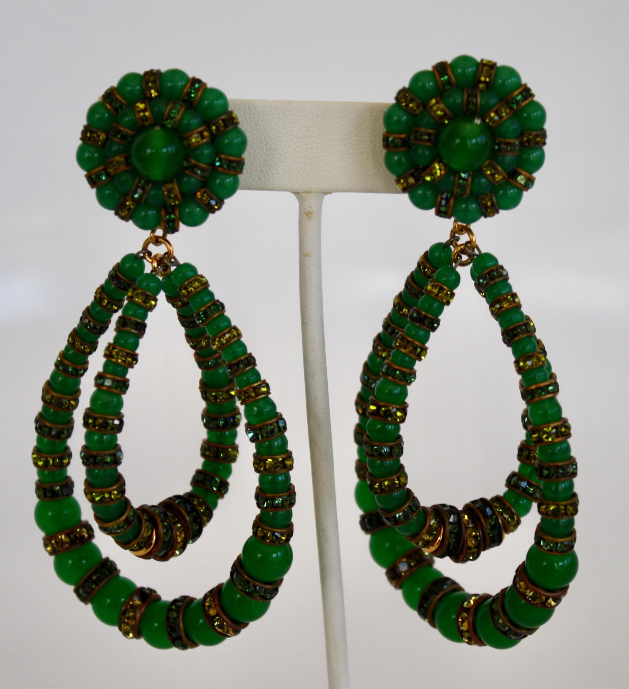 Francoise Montague Large Green Lolita Clip Earrings In New Condition In Virginia Beach, VA