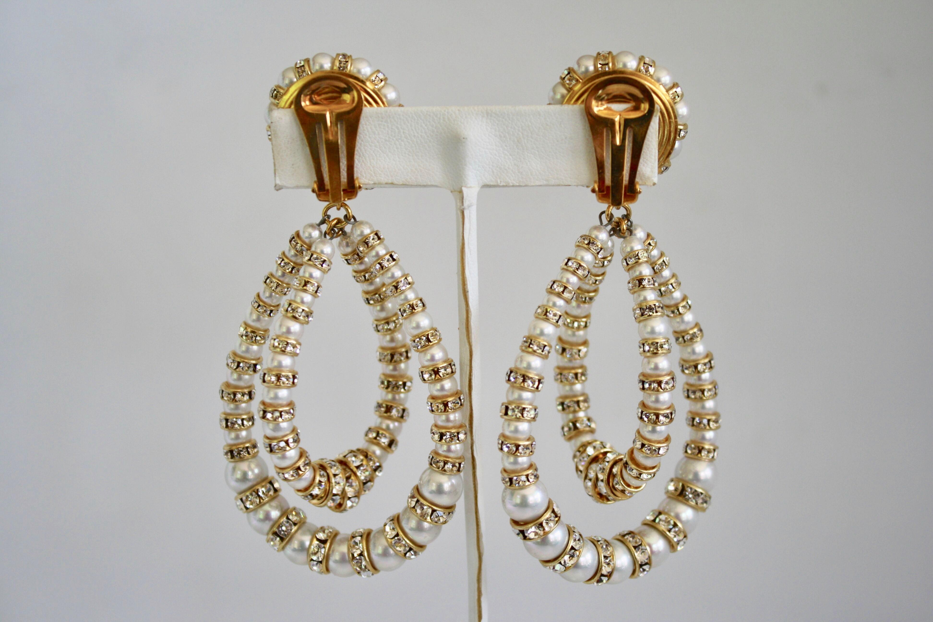 Francoise Montague Large Lolita Pearl and Crystal on Gold Clip Earrings In New Condition In Virginia Beach, VA