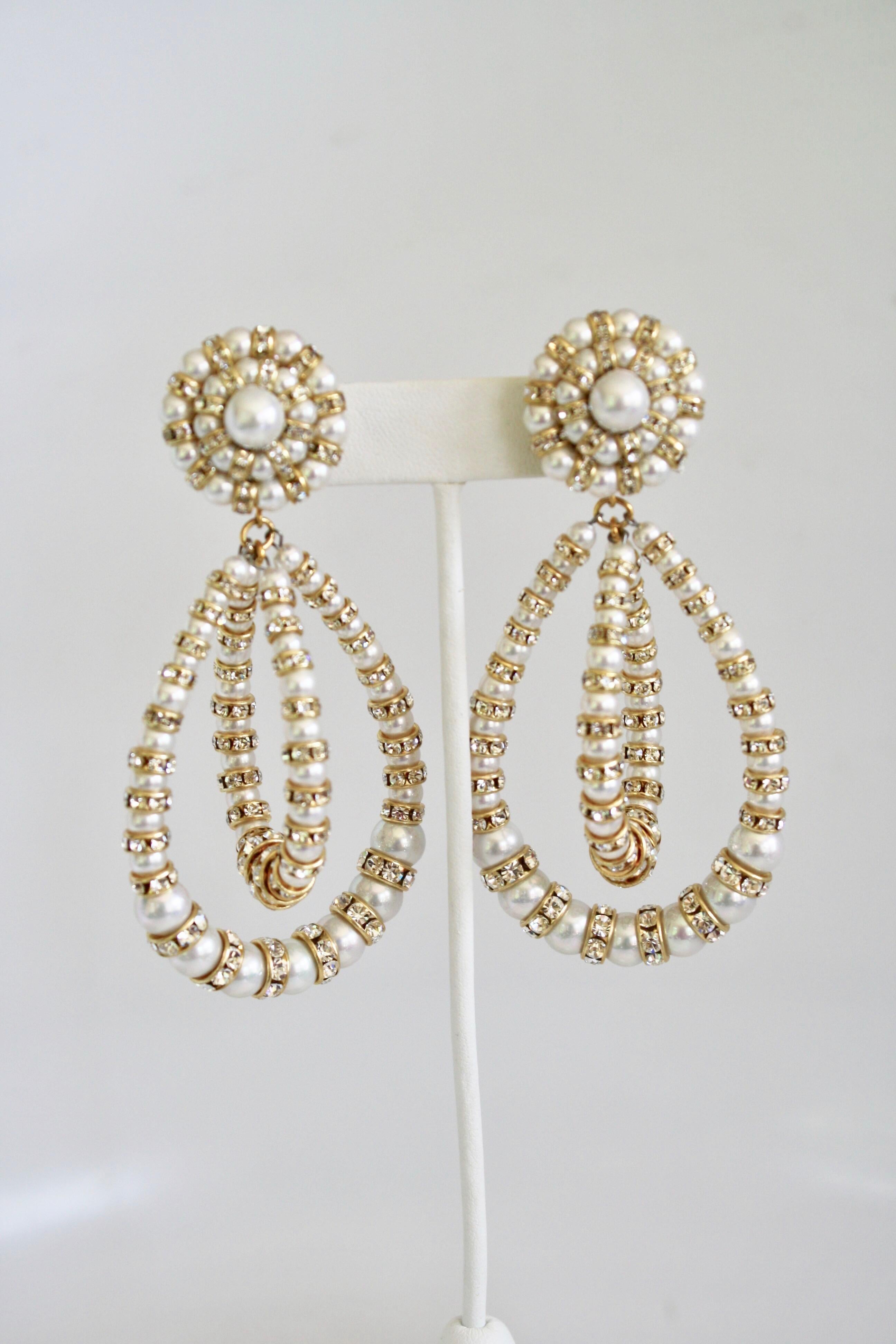 Francoise Montague Large Lolita Pearl and Crystal on Gold Clip Earrings In New Condition In Virginia Beach, VA
