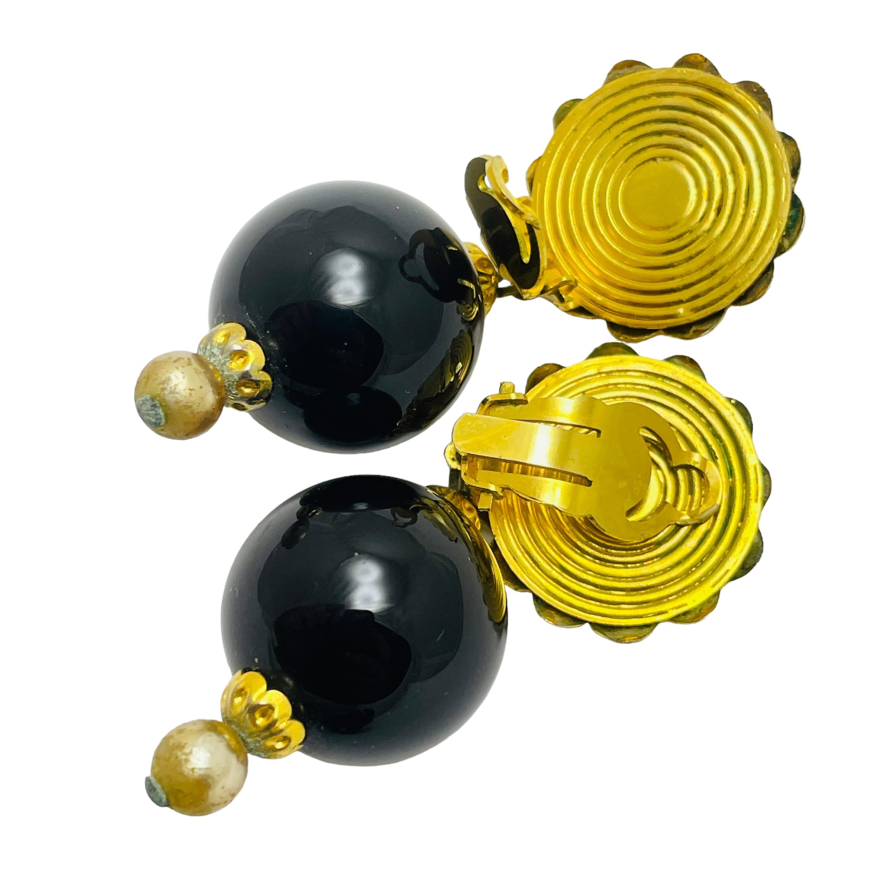 FRANCOISE MONTAGUE made in France gold dangle beads designer clip on earrings In Good Condition For Sale In Palos Hills, IL