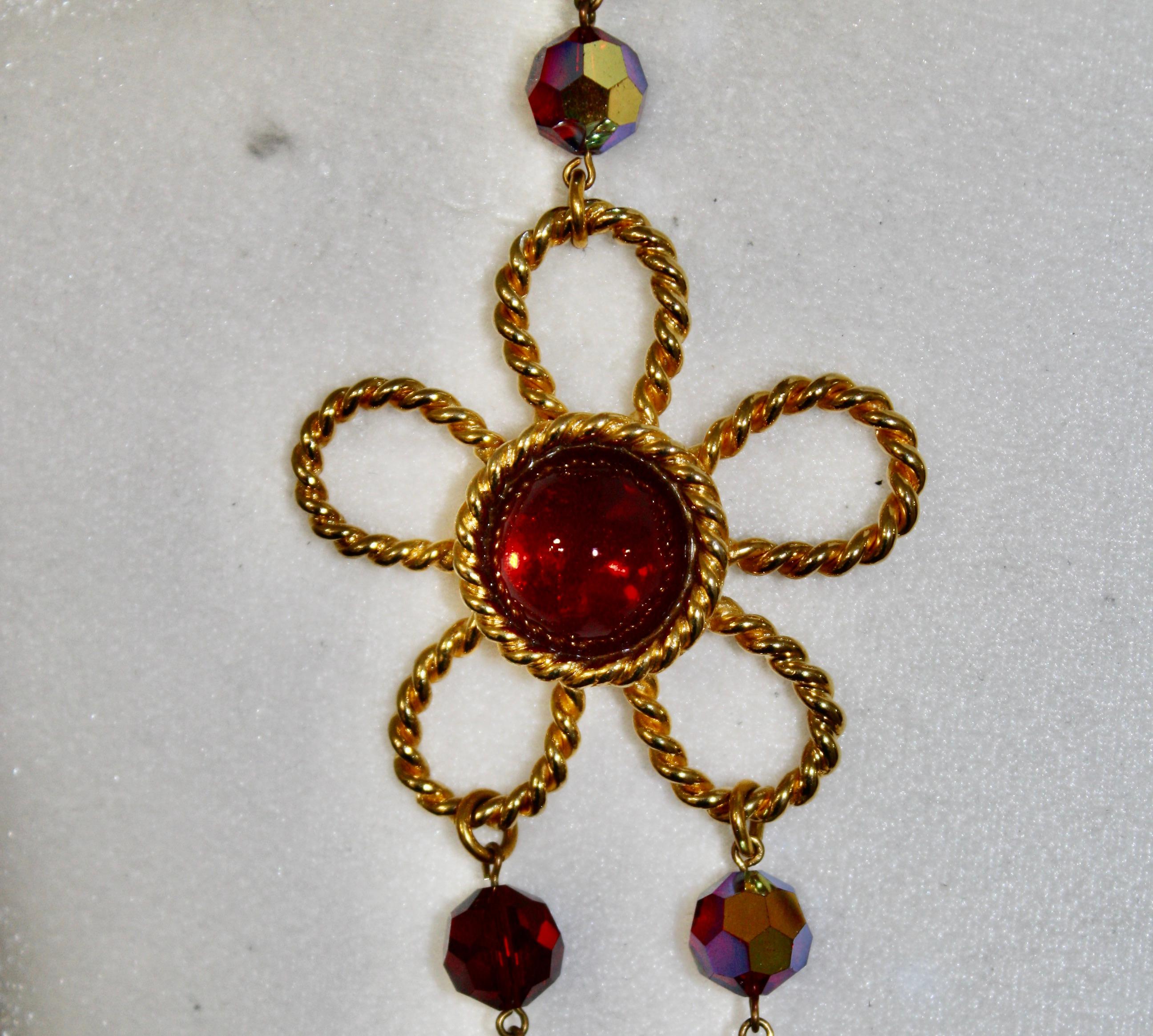 Halskette aus rotem Glas aus der französischen Montague (Ästhetizismus) im Angebot