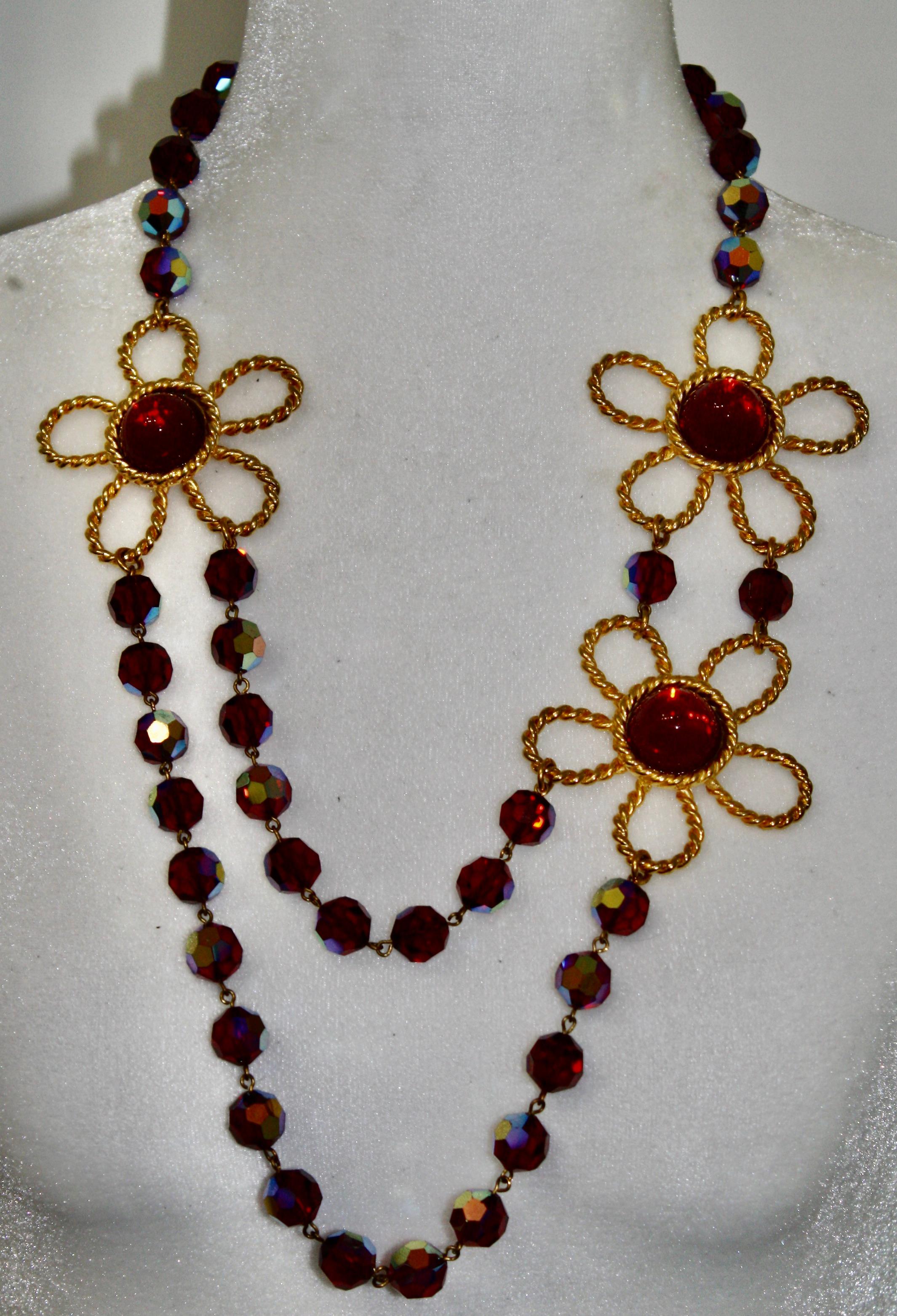 Francoise Montague Red Glass Necklace In New Condition For Sale In Virginia Beach, VA