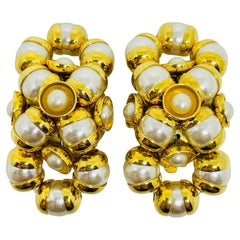 FRANCOISE MONTAGUE vintage gold to faux pearls designer French clip on earrings