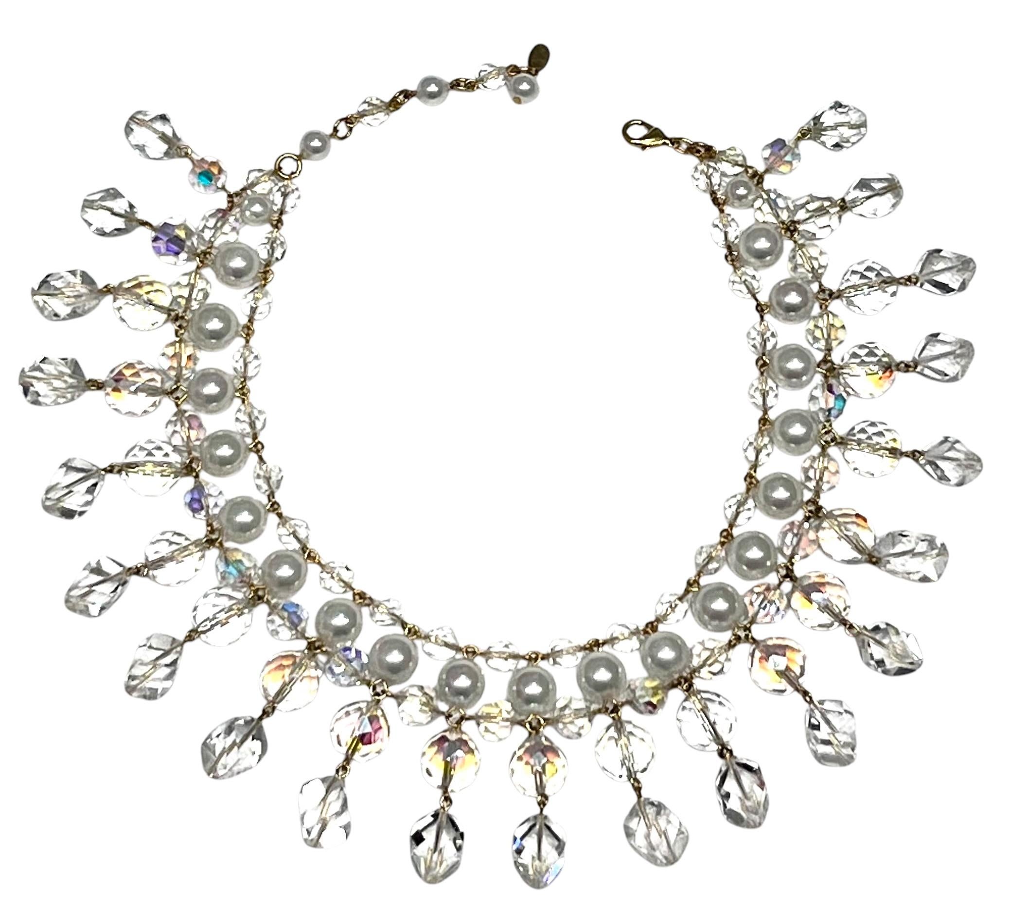 Francoise Montague White and Gold Clip Earrings For Sale 1