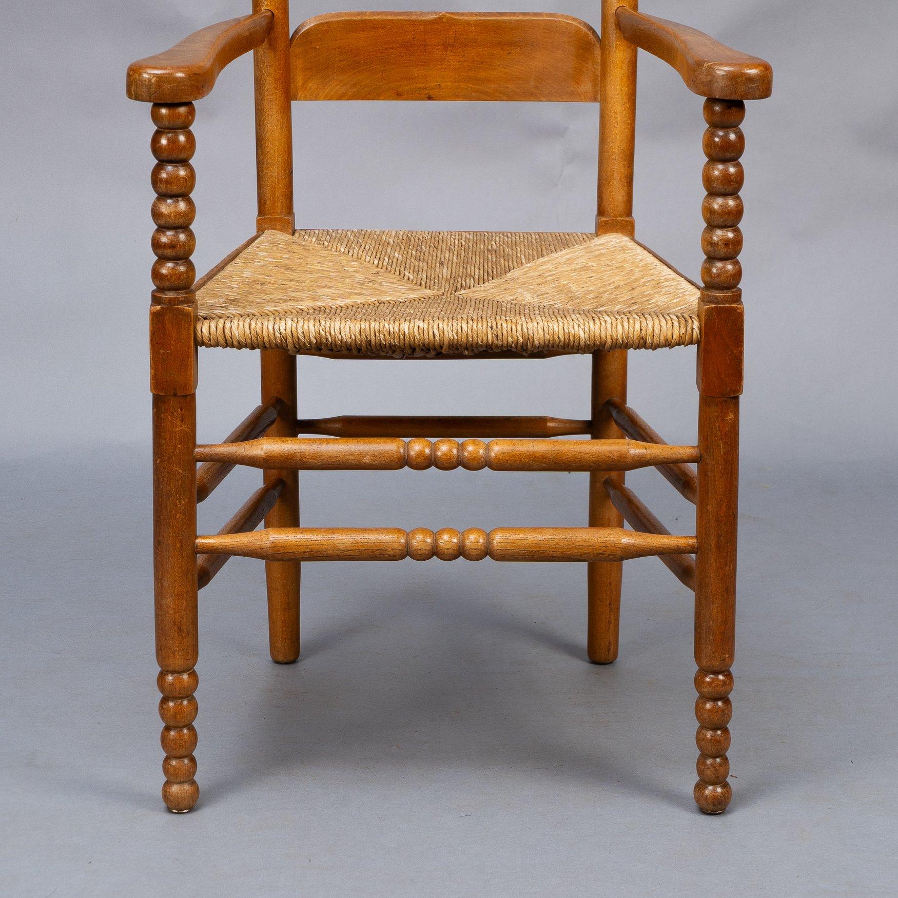 Frank Brangwyn Arts & Crafts Cotswold Style Eichenholzsessel mit Klöppeldrehung im Angebot 5