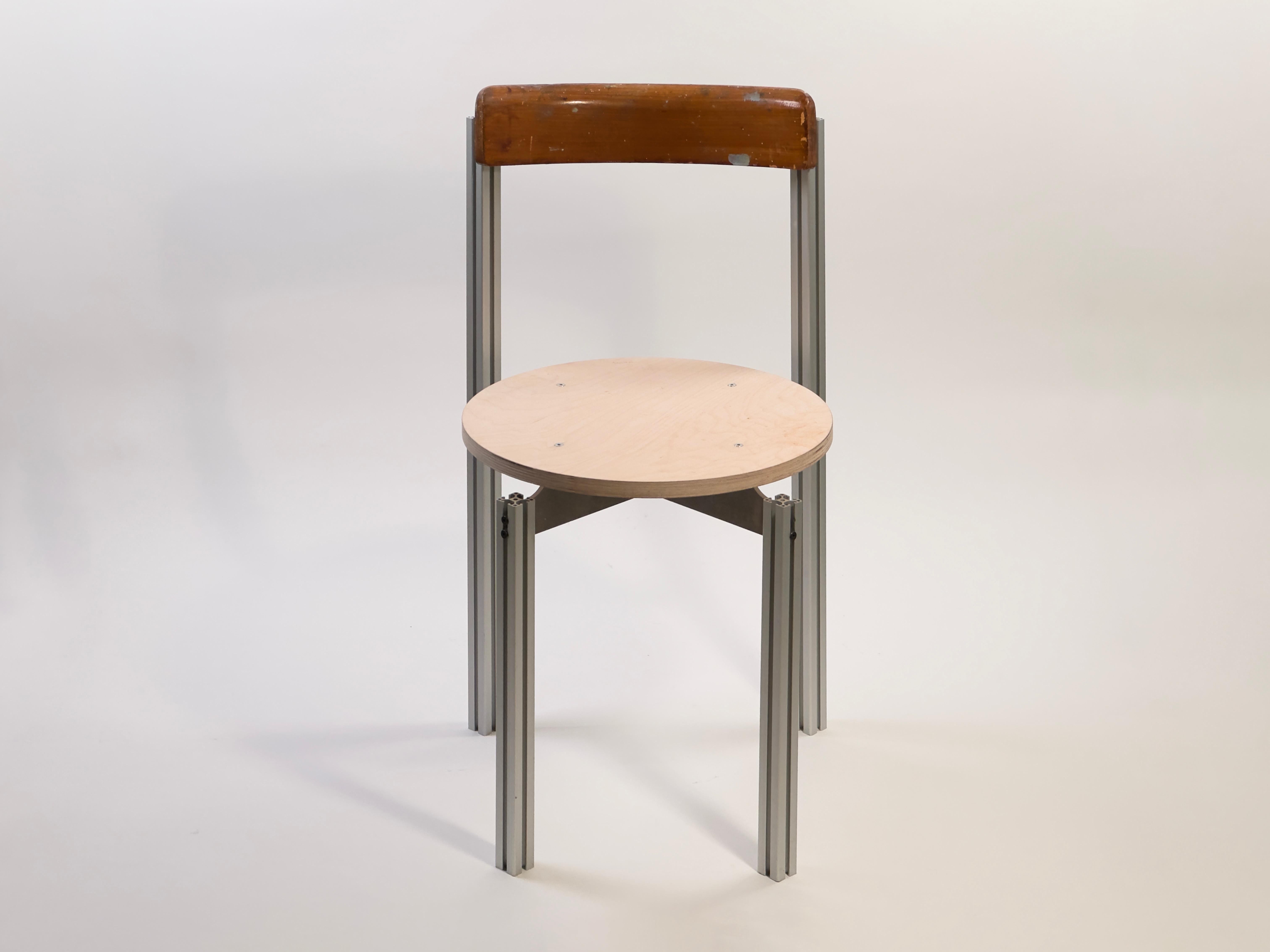 Espagnol Chaise Frank par Andreu Carulla Studio en vente