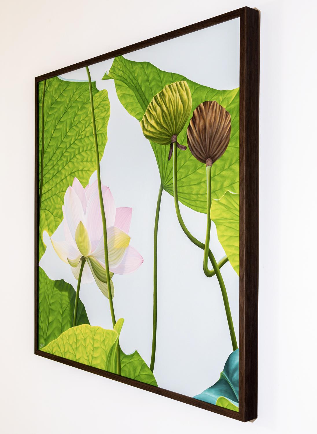 Lotus No. 65 (fotorealistisches Stillleben mit rosa und grünen Lotusblumen) (Fotorealismus), Painting, von Frank DePietro