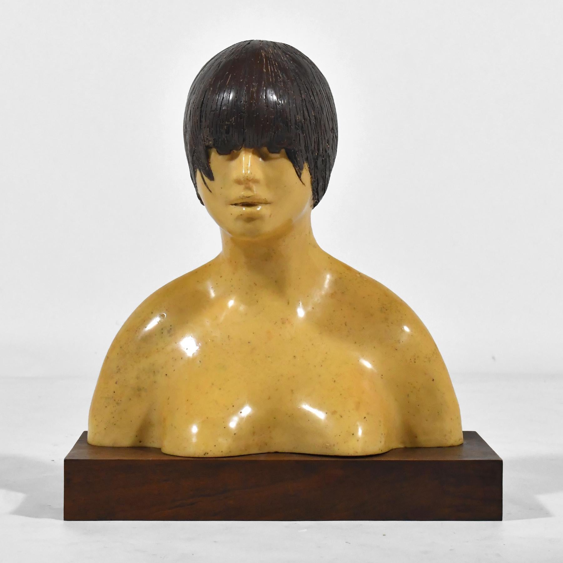 Moderno Scultura di busto femminile di Frank Gallo in vendita