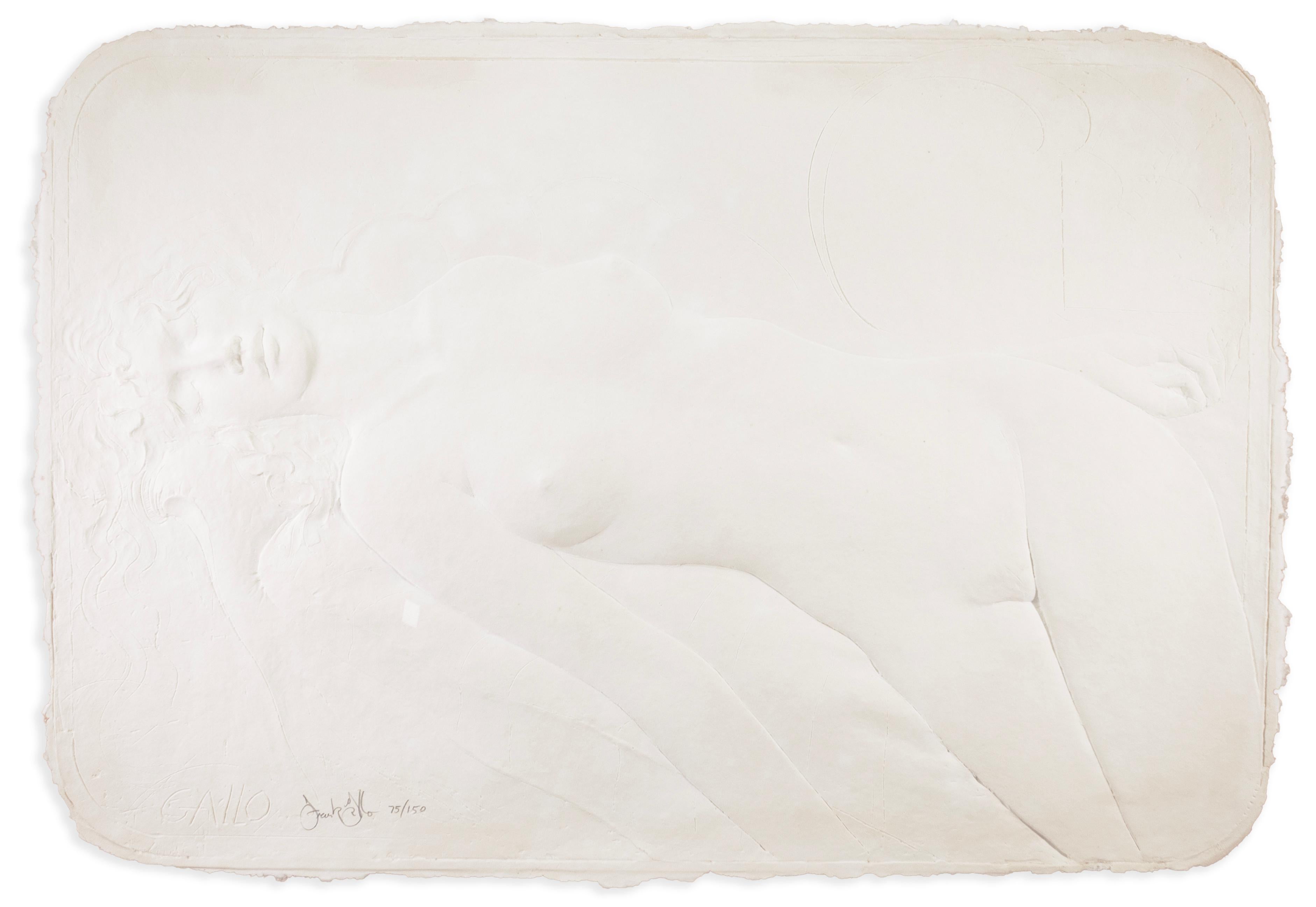 Frank Gallo The Faint Signed Contemporary Cast Paper Relief Sculpture 75/150 en vente 2