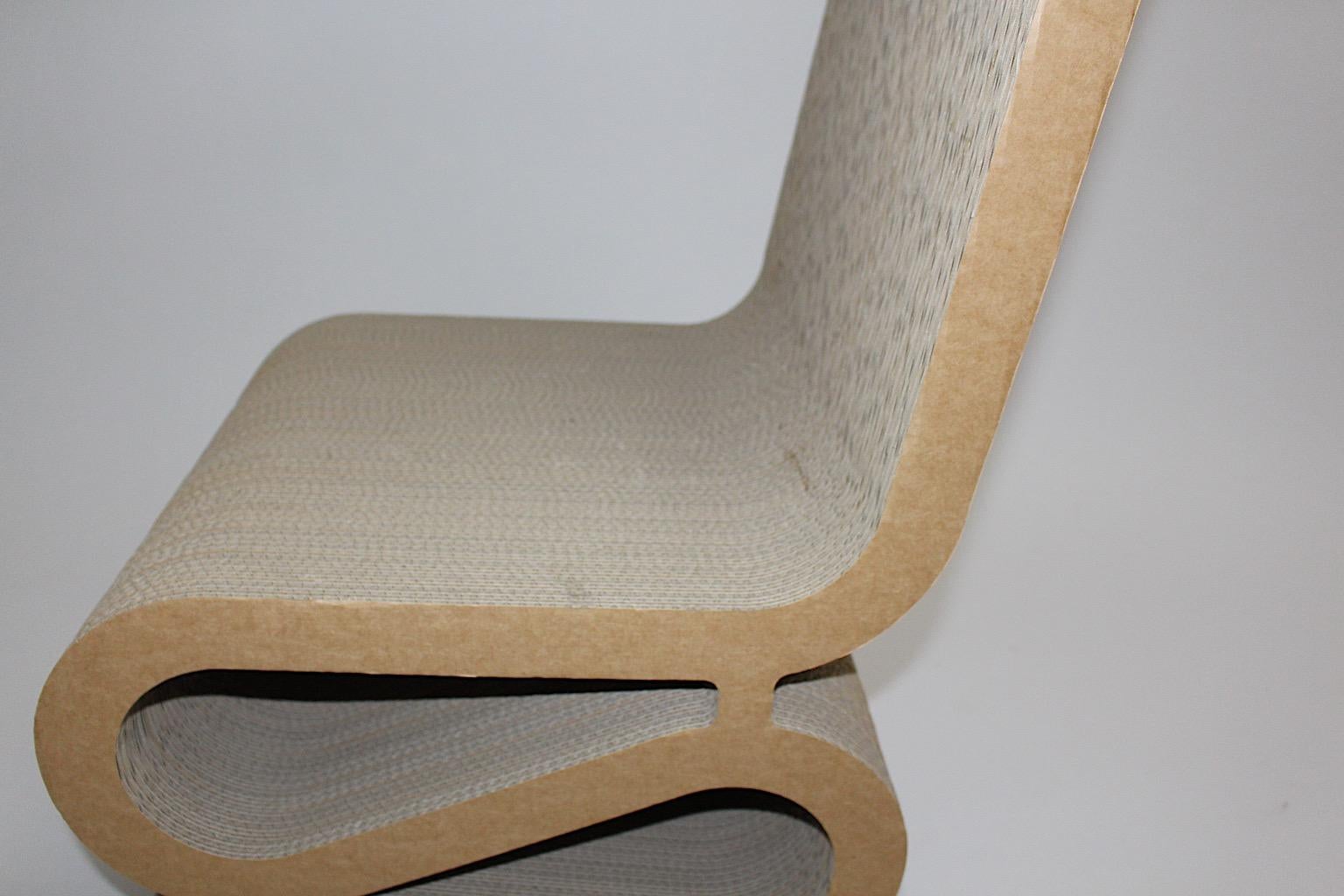 Frank Gehry Attributed Vintage Curved Cardboard Side Chair or Chair, 1970s For Sale 7