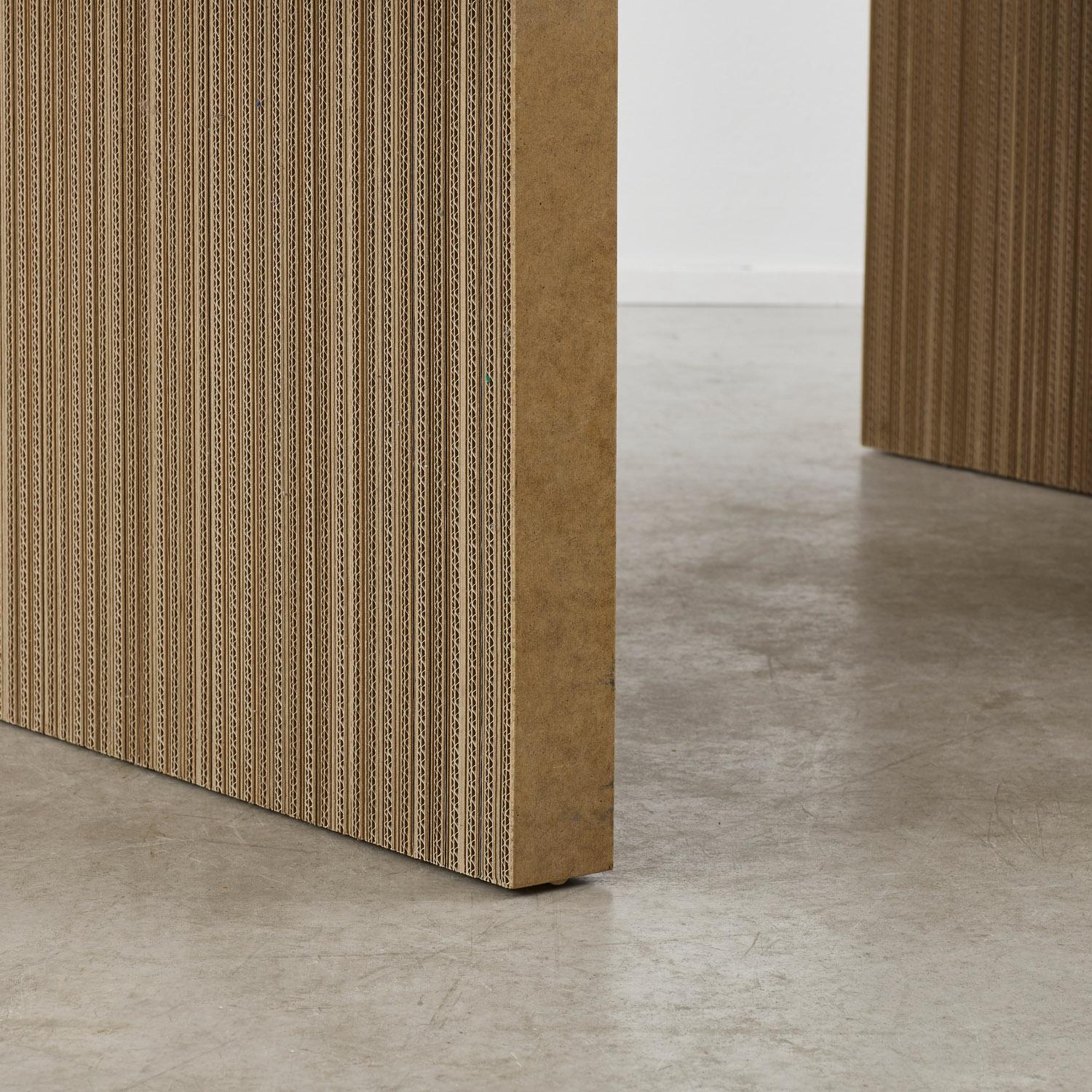 Frank Gehry dining table for Vitra - Switzerland, 1972 For Sale 3