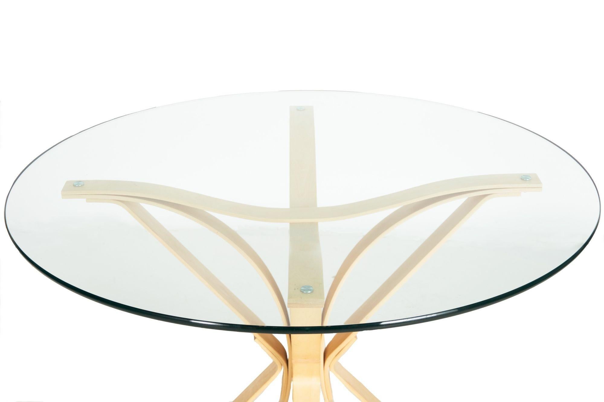 American Frank Gehry for Knoll “Face off” Laminated Maple Center Table, circa 1998