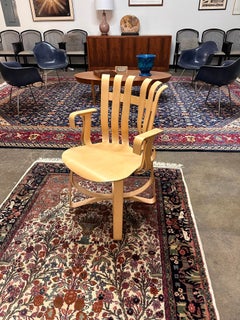 Frank Gehry for Knoll "Hat Trick" Armchair