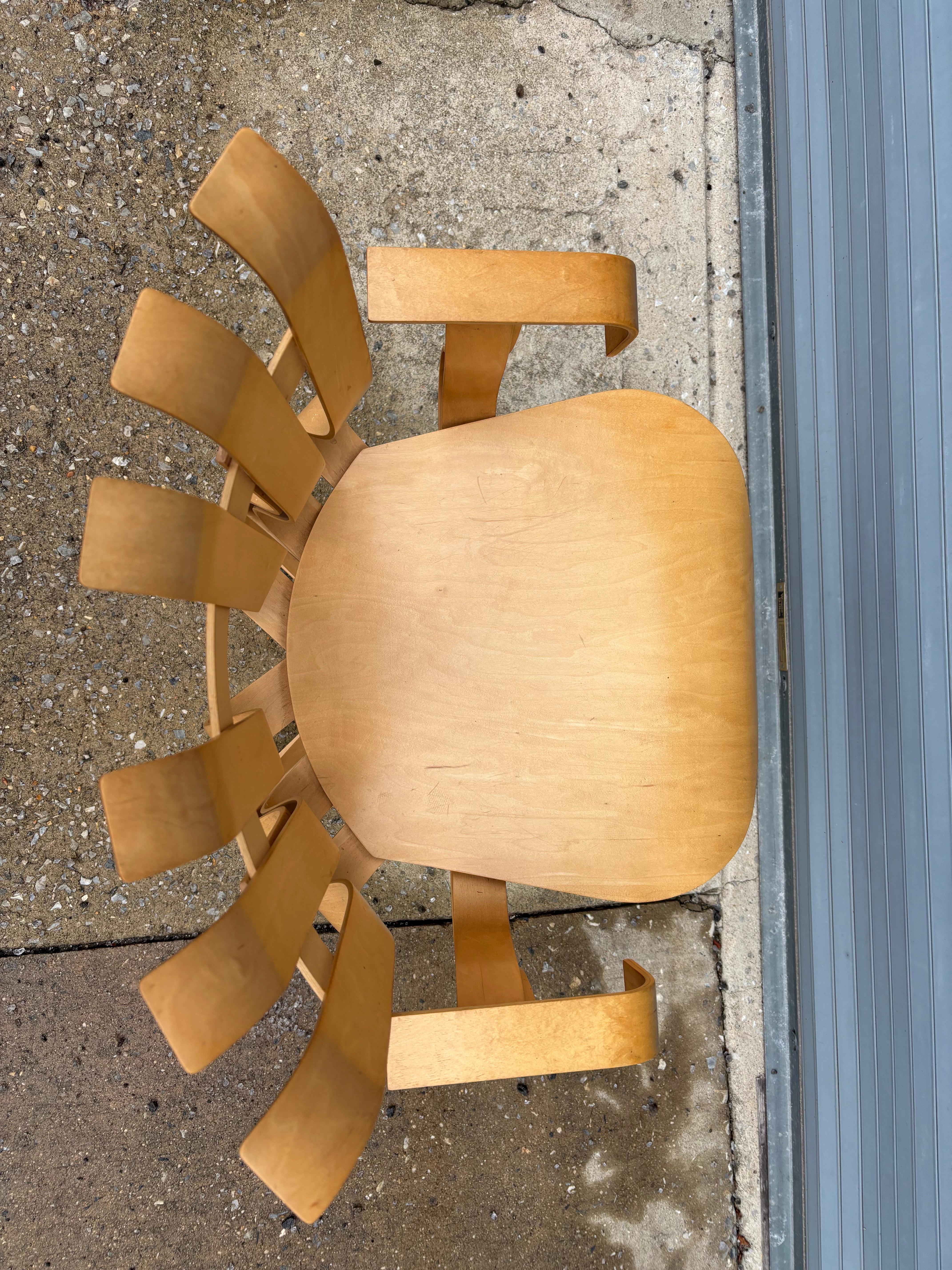 Frank Gehry pour Knoll Hat Trick Chair   4 DISPONIBLES ! en vente 3
