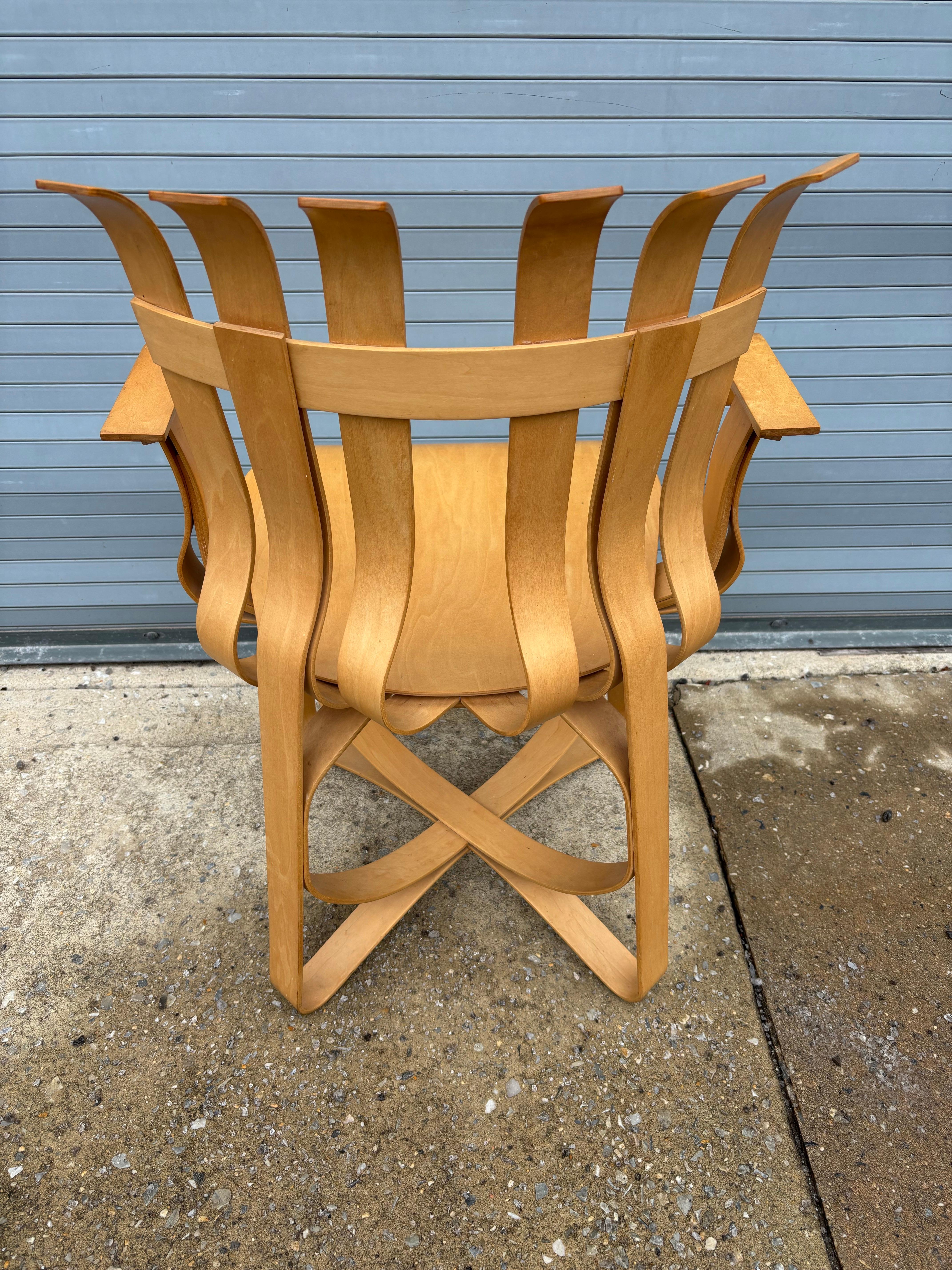 Frank Gehry pour Knoll Hat Trick Chair   4 DISPONIBLES ! en vente 1
