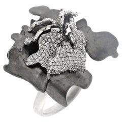 Frank Gehry for Tiffany & Co Blackened Gold Leaves Diamond Flower Ring