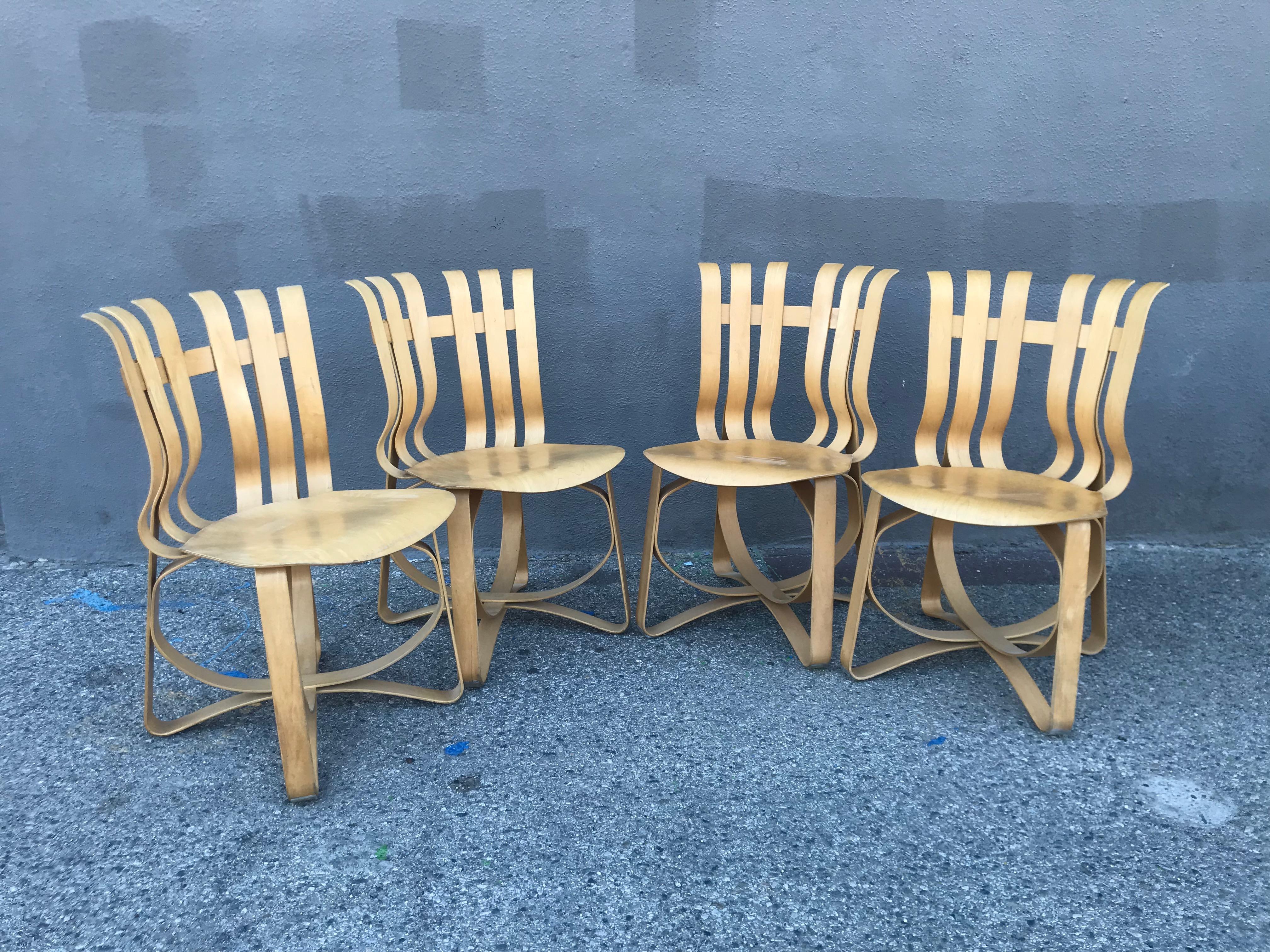 Frank Gehry 'Face-Off' Dinette Table + Four 'Hat-Trick' Chairs by Knoll 1999 1