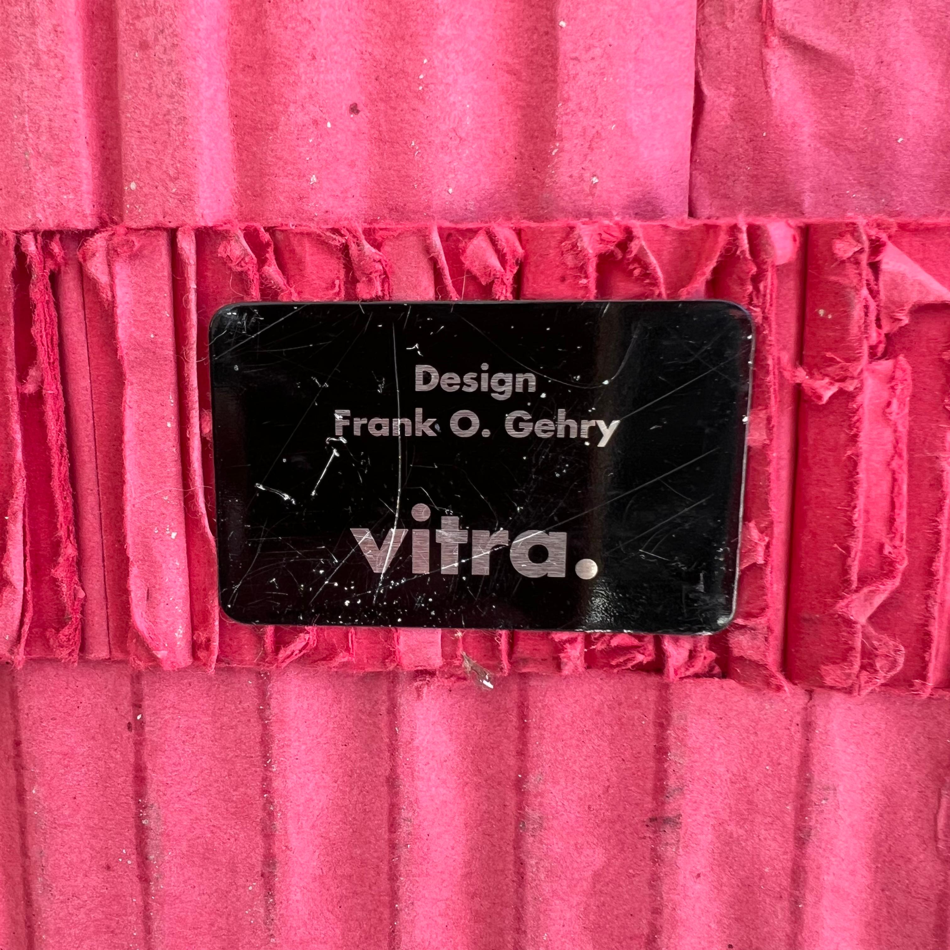 Frank Gehry 'Little Beaver' Pappsessel und Ottomane für Vitra, 1987 USA im Angebot 9