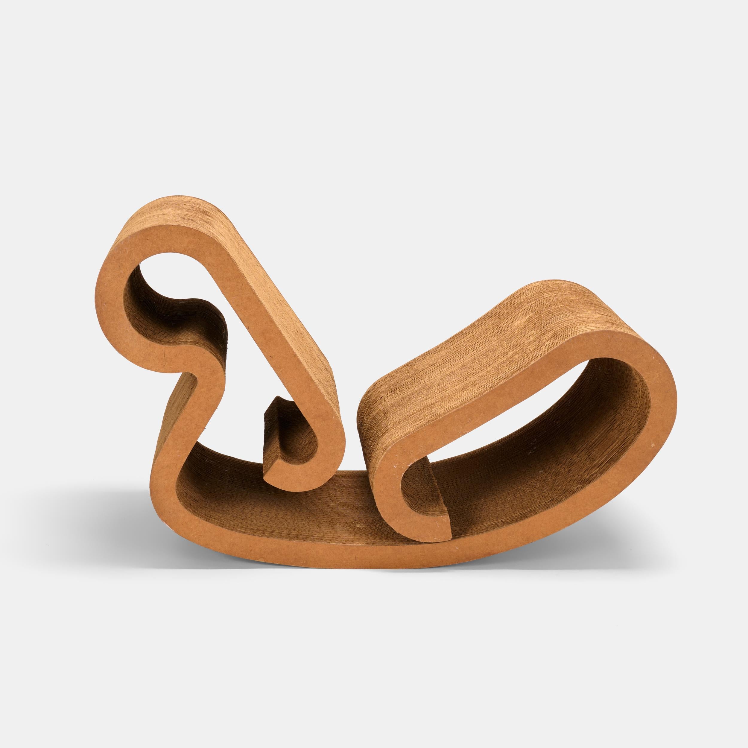 Frank Gehry Rocking chaise lounge for Easy Edges, Inc. Canada/USA, 1972

Frank Gehry's Rocking Chaise Lounge, produced by Easy Edges, Inc. in 1972, is a seminal piece of modern furniture design that exemplifies the architect's innovative approach to