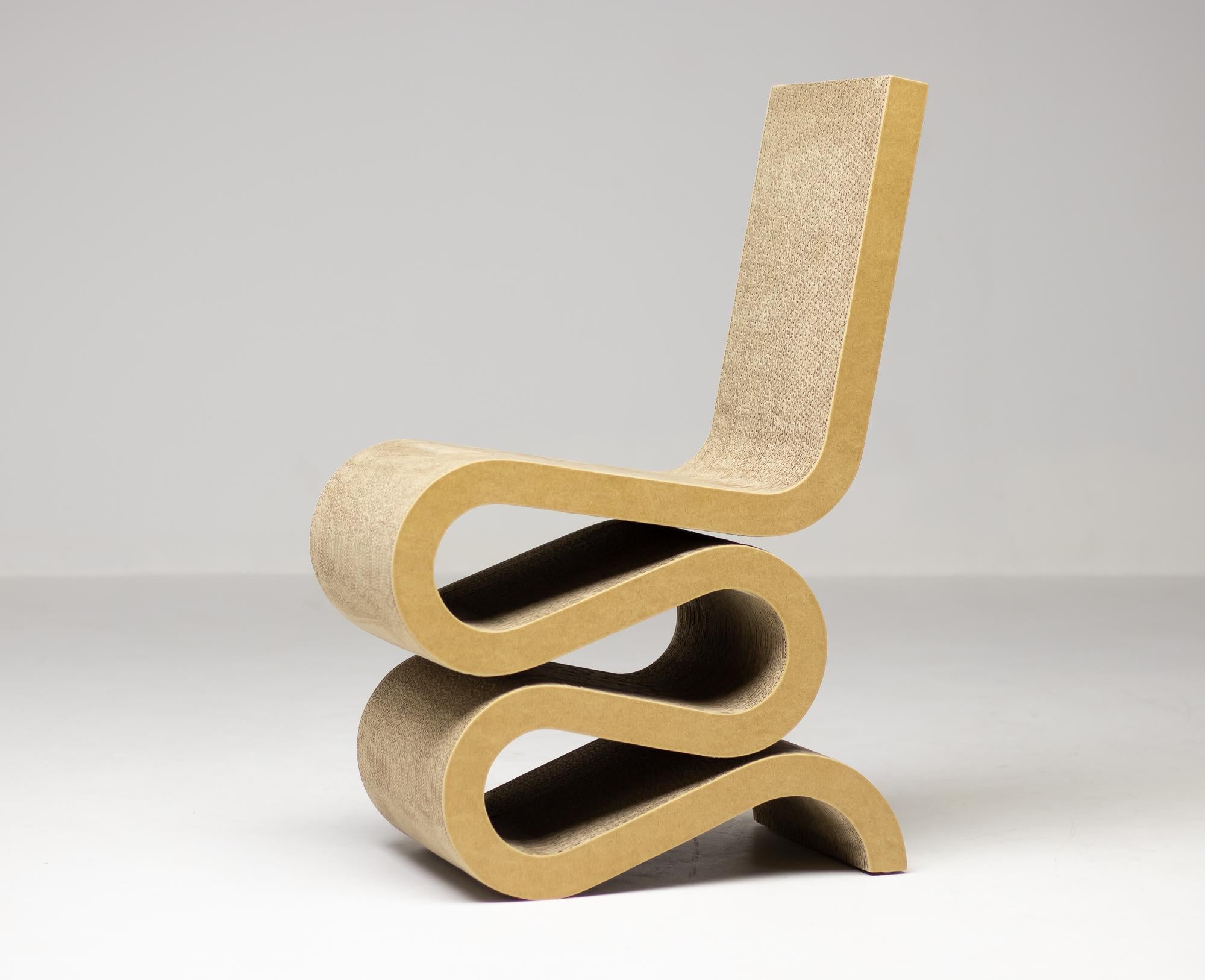 wiggly chair