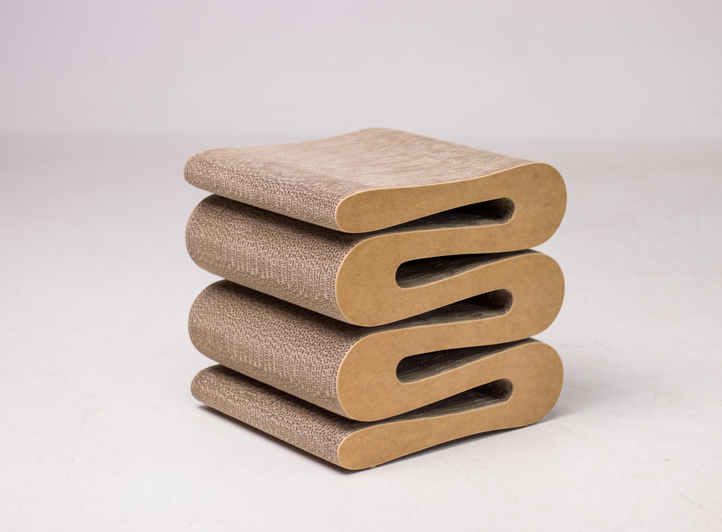 Américain Tabouret Wiggle de Frank Gehry en vente