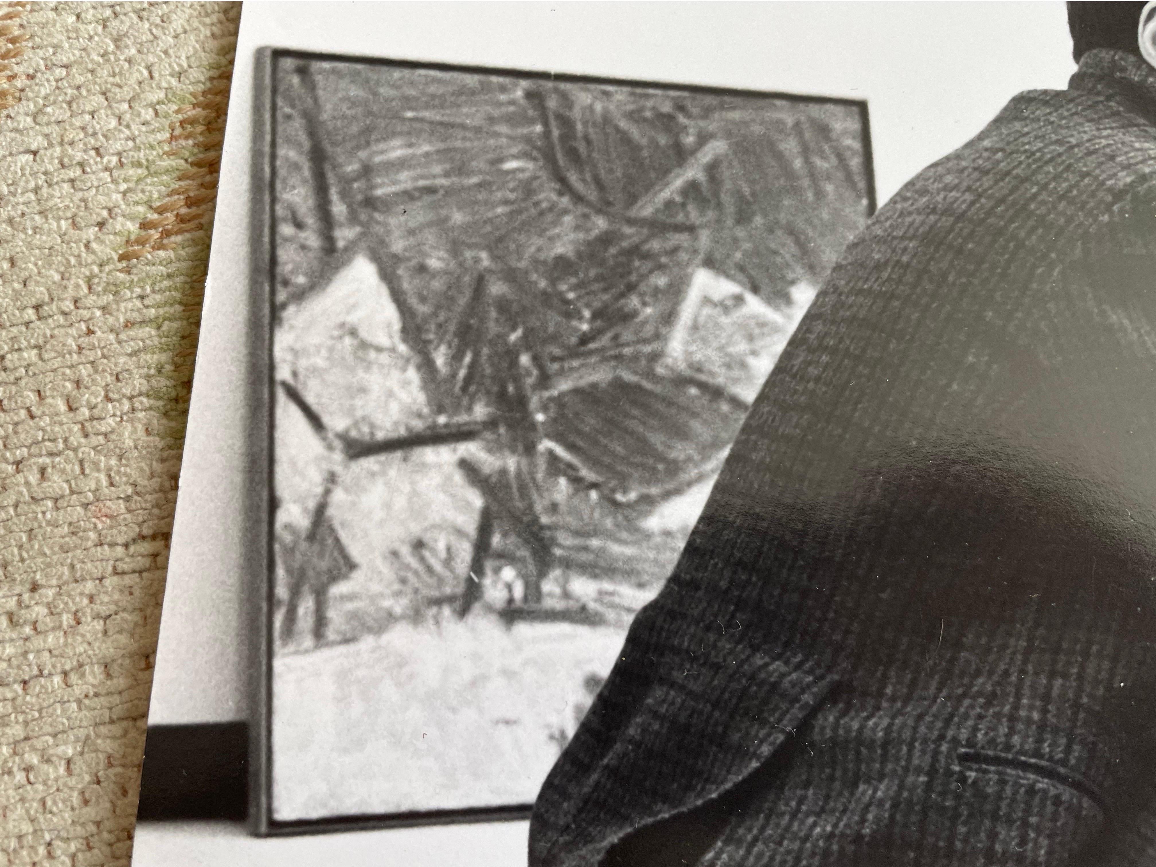 Frank Auerbach in der Tate Gallery 1980er Jahre b/w Silberdruck im Angebot 1