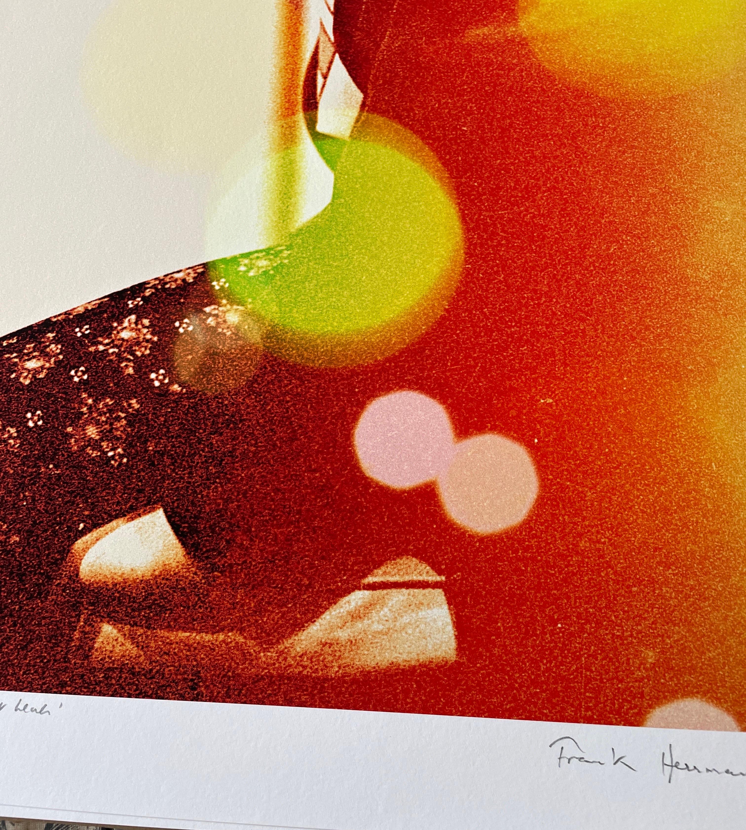 Lennon Light Leak grand format - Contemporain Photograph par Frank Herrmann