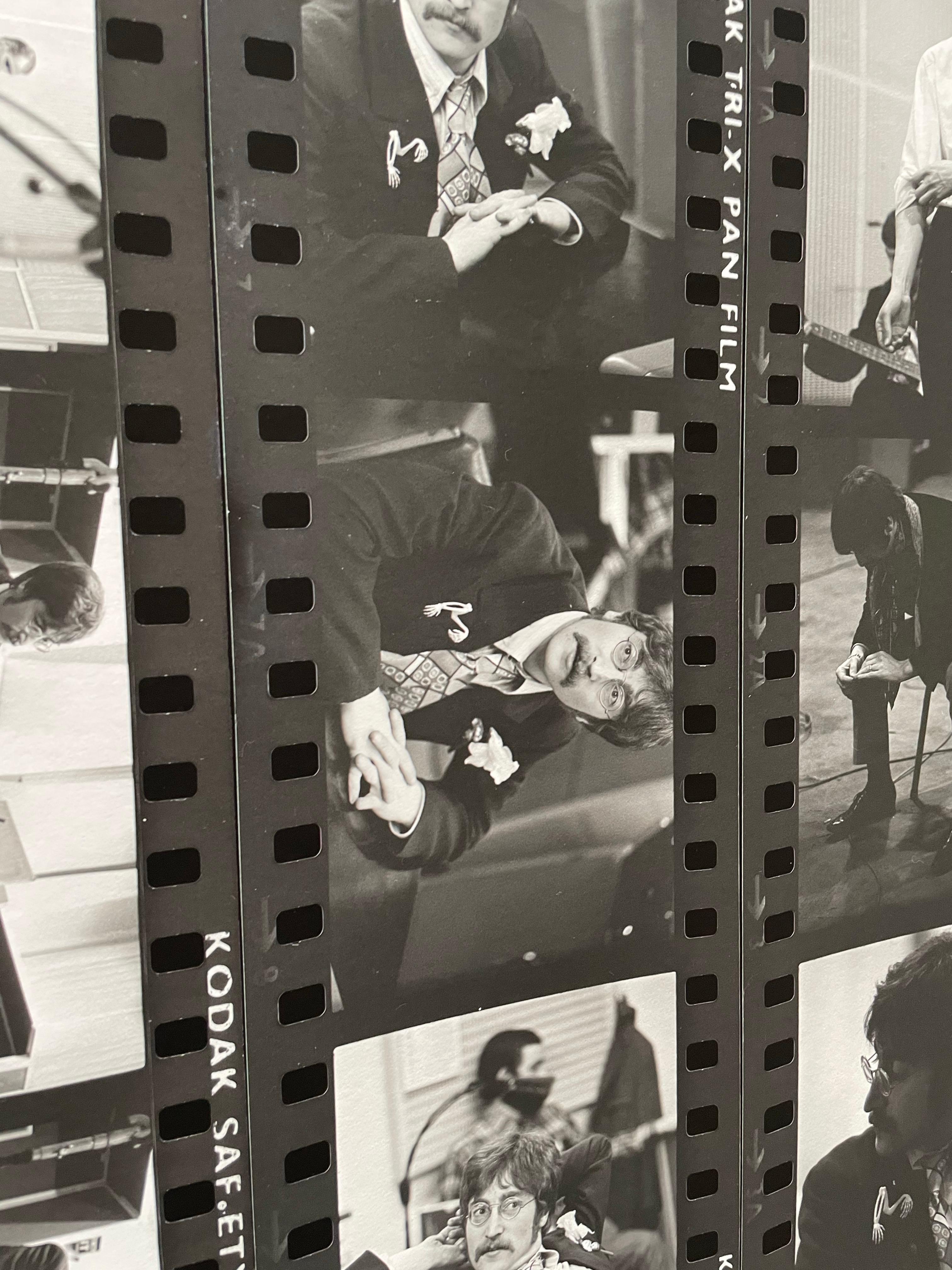 The Beatles a Abbey Rd OVERSIZE Foglio a contatto FONDO fotografia in b/n in vendita 6