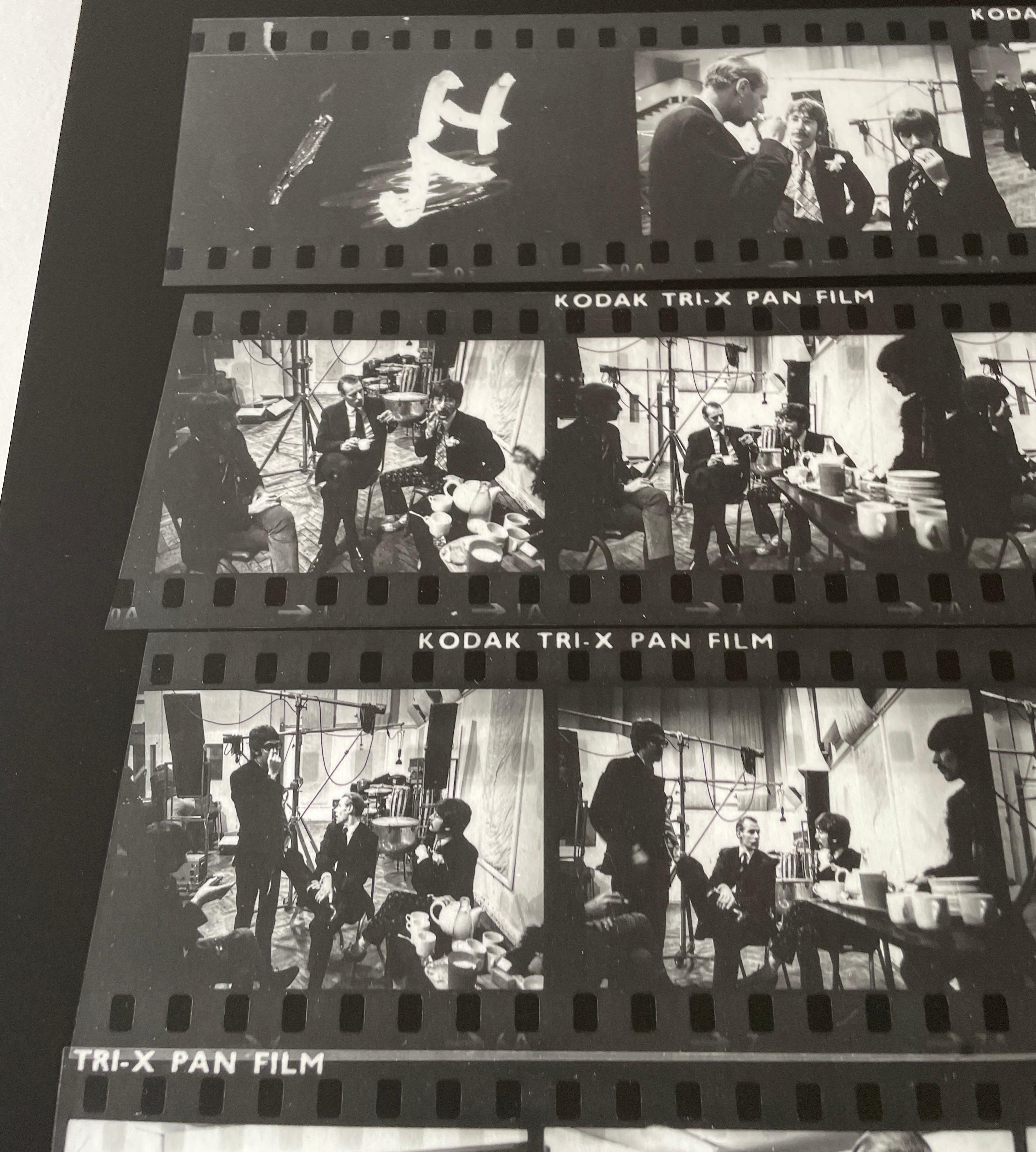 The Beatles ad Abbey Road Londra 1967 b/n in formato gigante LOST in vendita 7