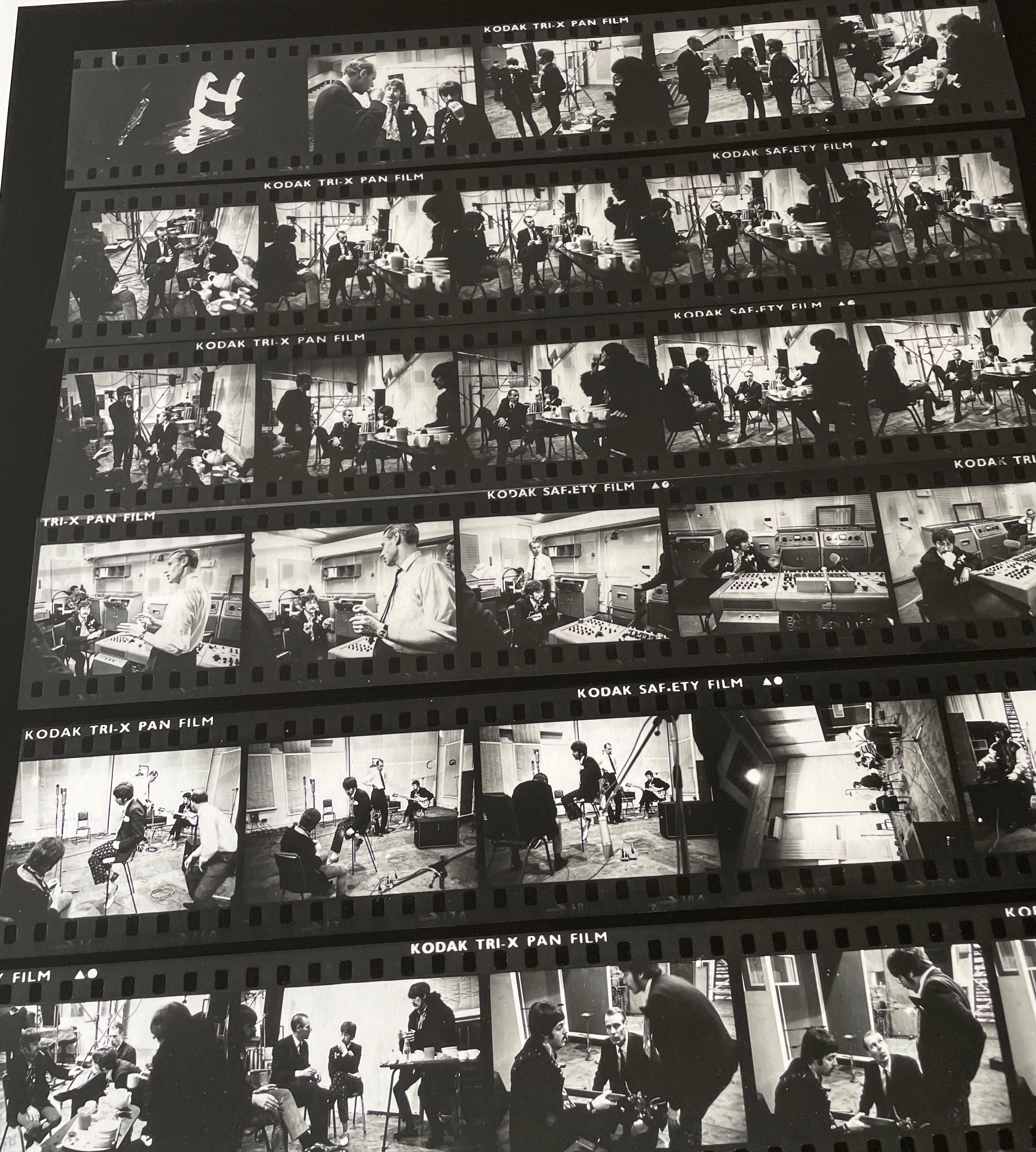 The Beatles ad Abbey Road Londra 1967 b/n in formato gigante LOST in vendita 8