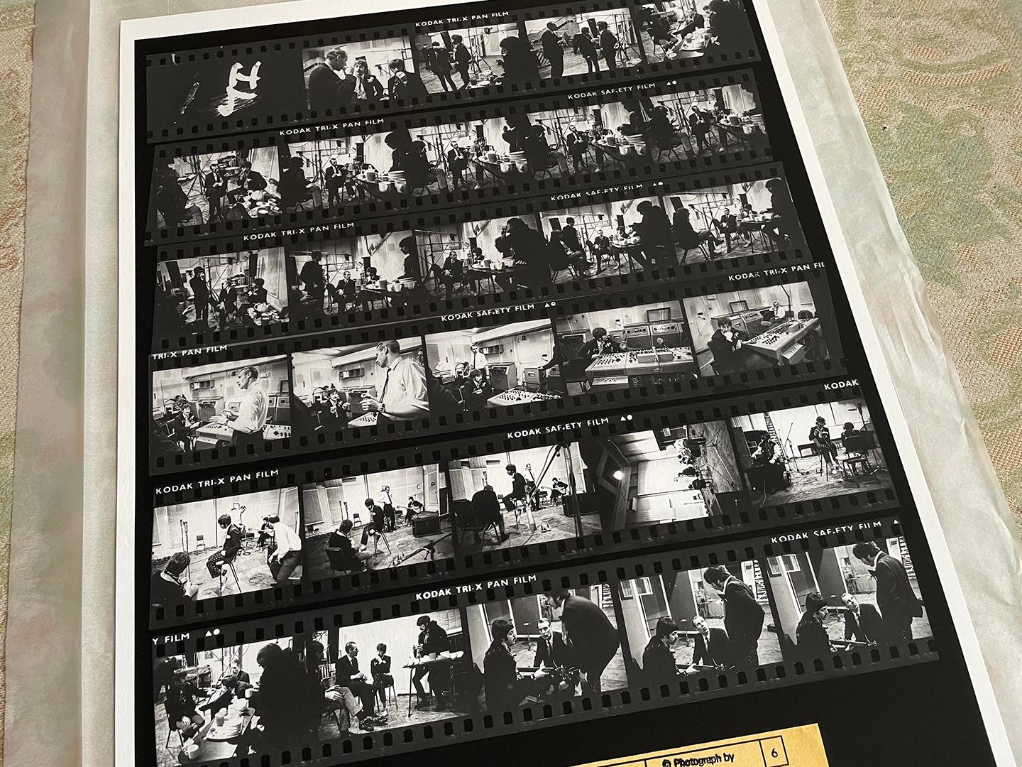 The Beatles oversize CONTACT SHEET - LOST tirage photographique n/b sur papier en vente 2