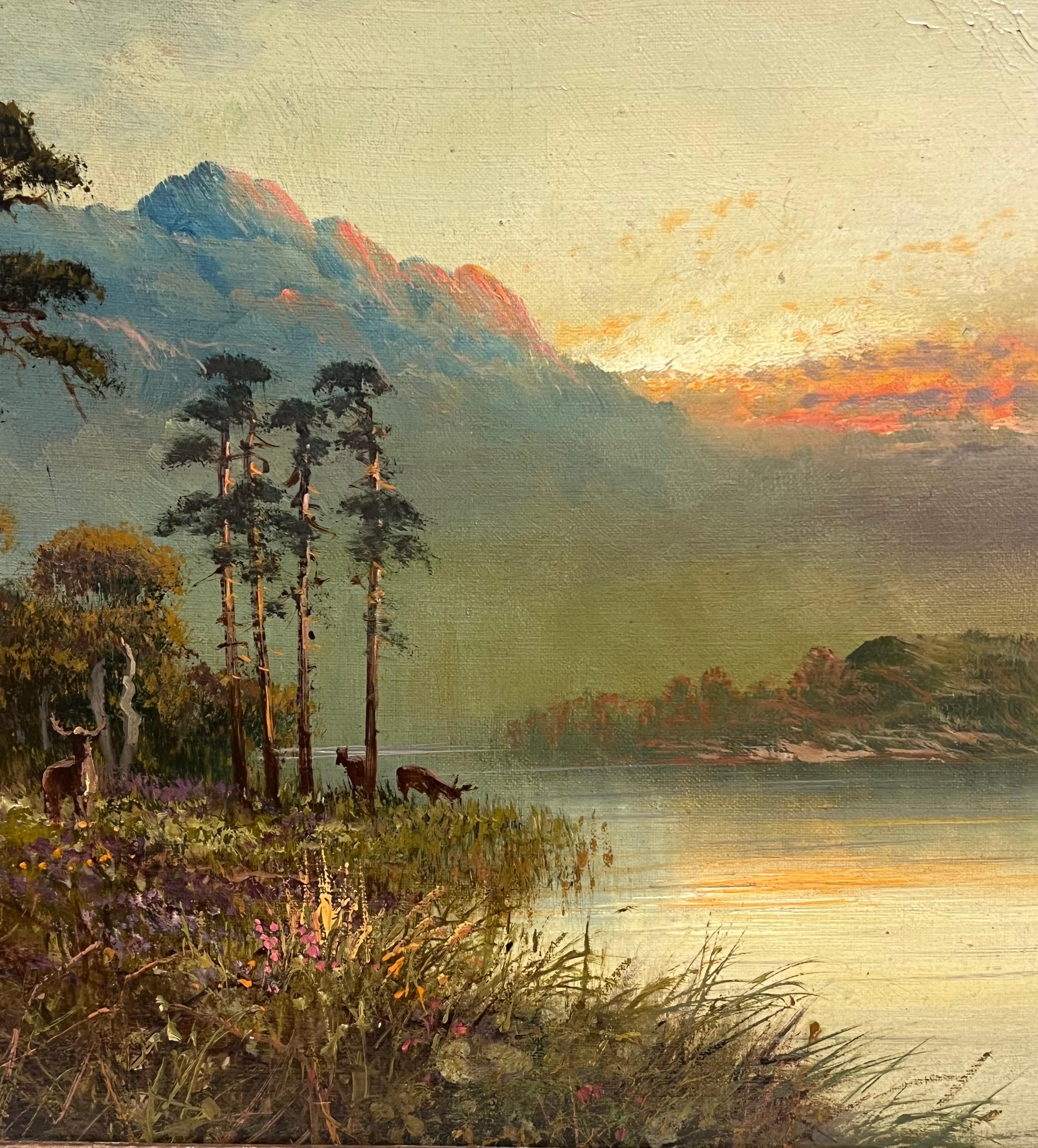 Antique British Pintura al Óleo Ciervo en las Tierras Altas de Escocia Amanecer en el Lago - Figurative Painting Negro de Frank Hider (c. 1861–1933)
